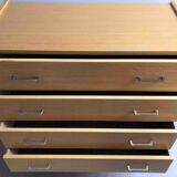 Vintage chest of drawers