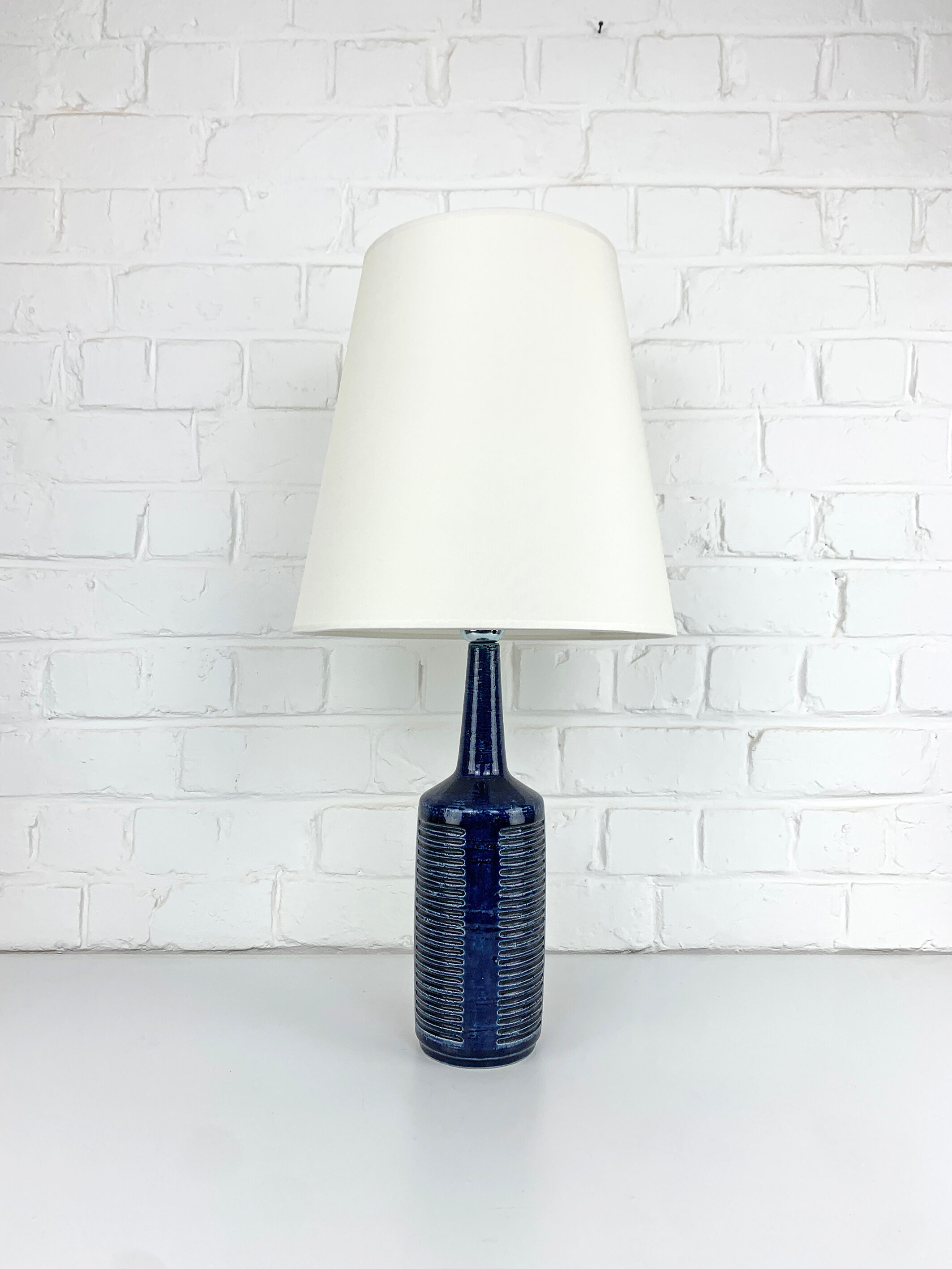 DL30 ceramic table lamp, Per Linnemann-Schmidt for Palshus, Denmark, 1960s