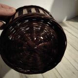 Vintage wicker pot cache