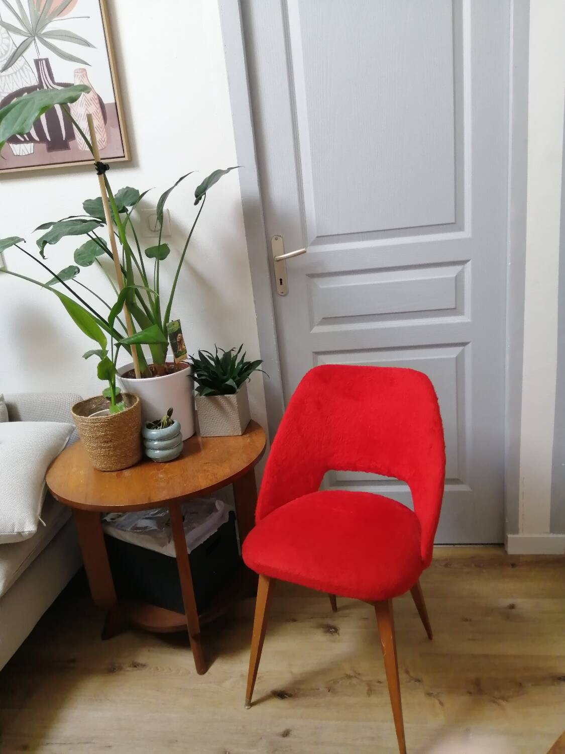 Plush chair