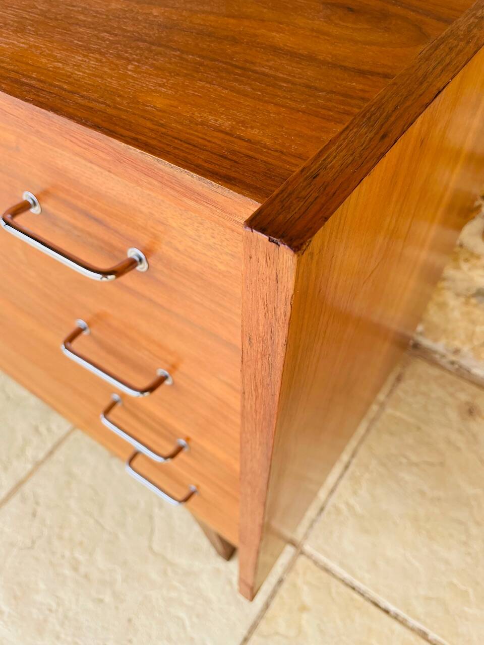 Vintage walnut commode with tapered legs circa 1950s