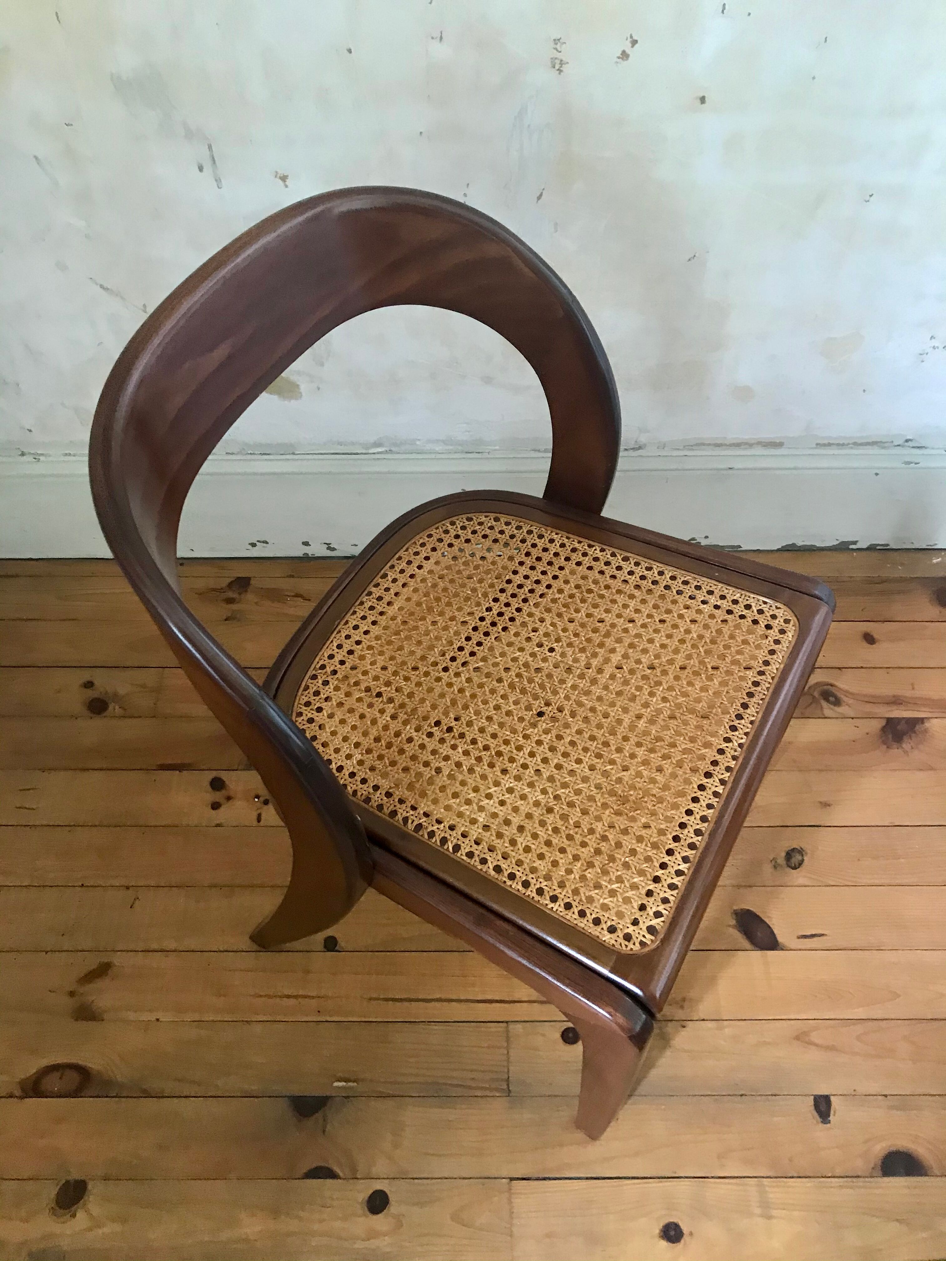Chaises Gondoles assise cannage par Baumann 1970