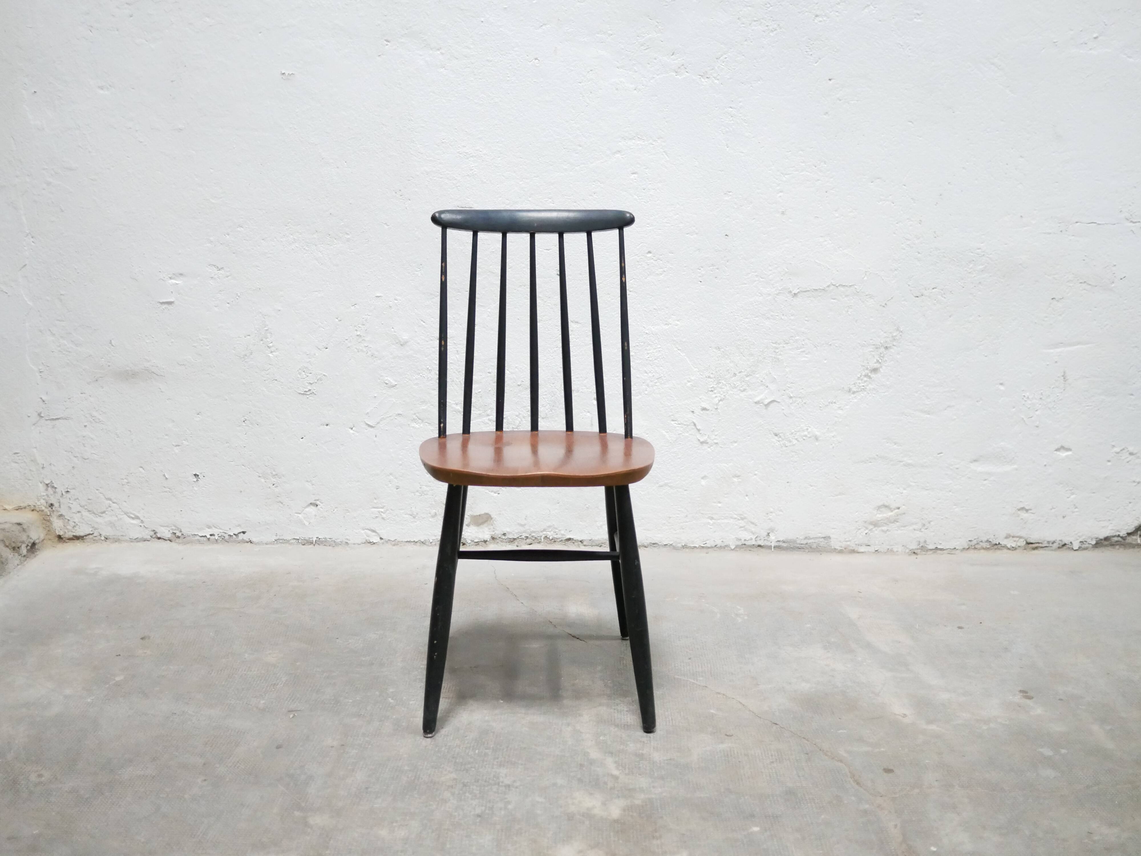 Chaise vintage en bois éditée par Stol Kamnik