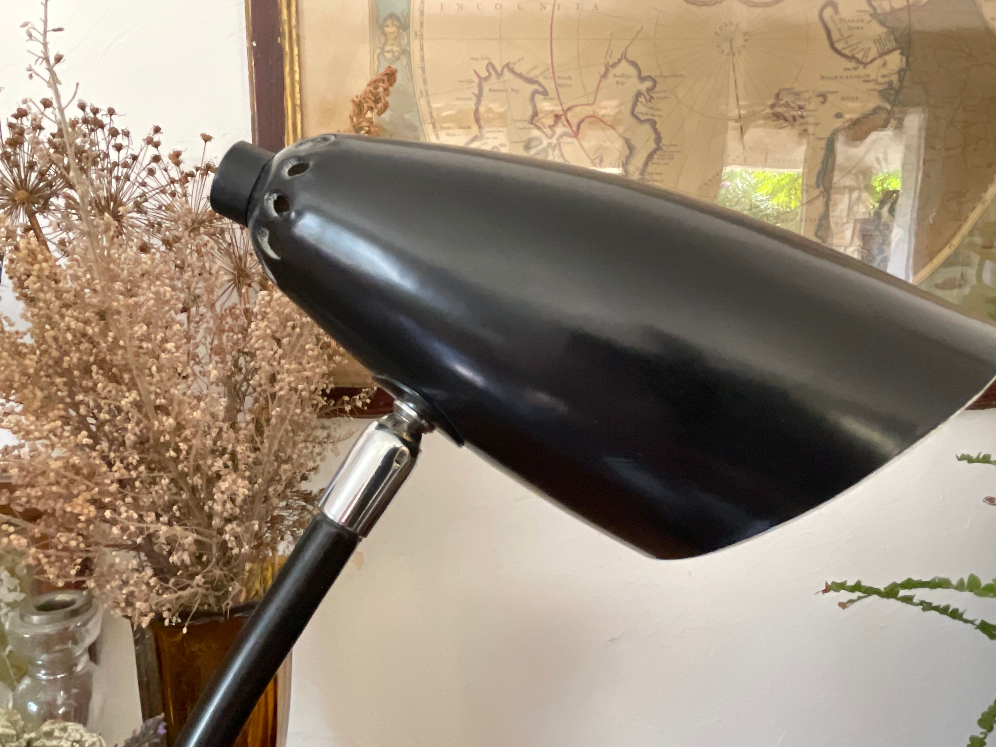 Lampe de bureau aluminor vintage