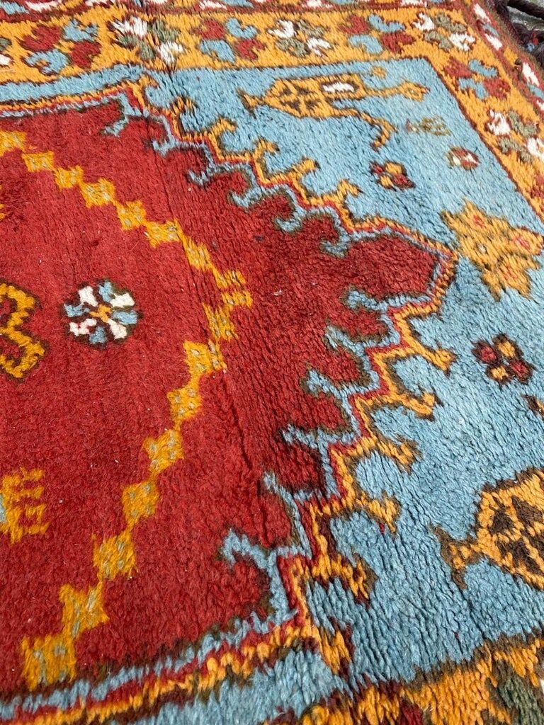 Mid-century Turkish Ushak carpet 144x82cm