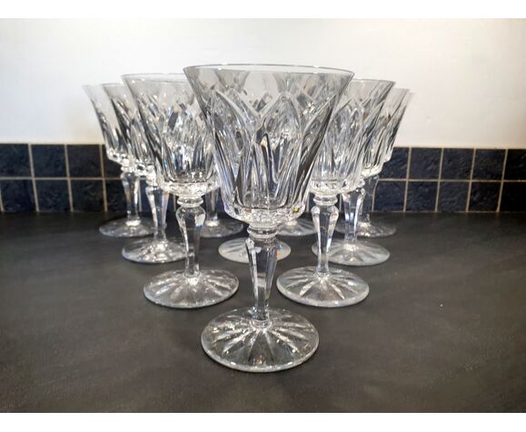 Cristal de saint louis, série de 10 verres à eaux, modèle camargue