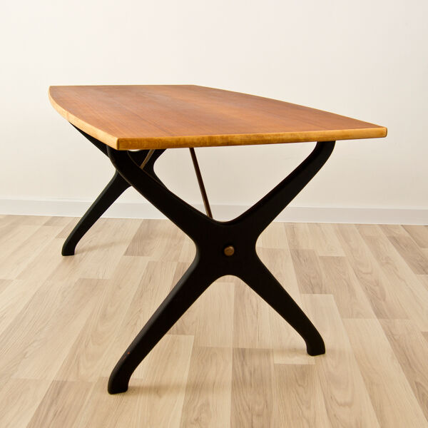 Table basse en teck du milieu du siècle par Karl-Erik Ekselius pour JOC Vetlanda, années 1960