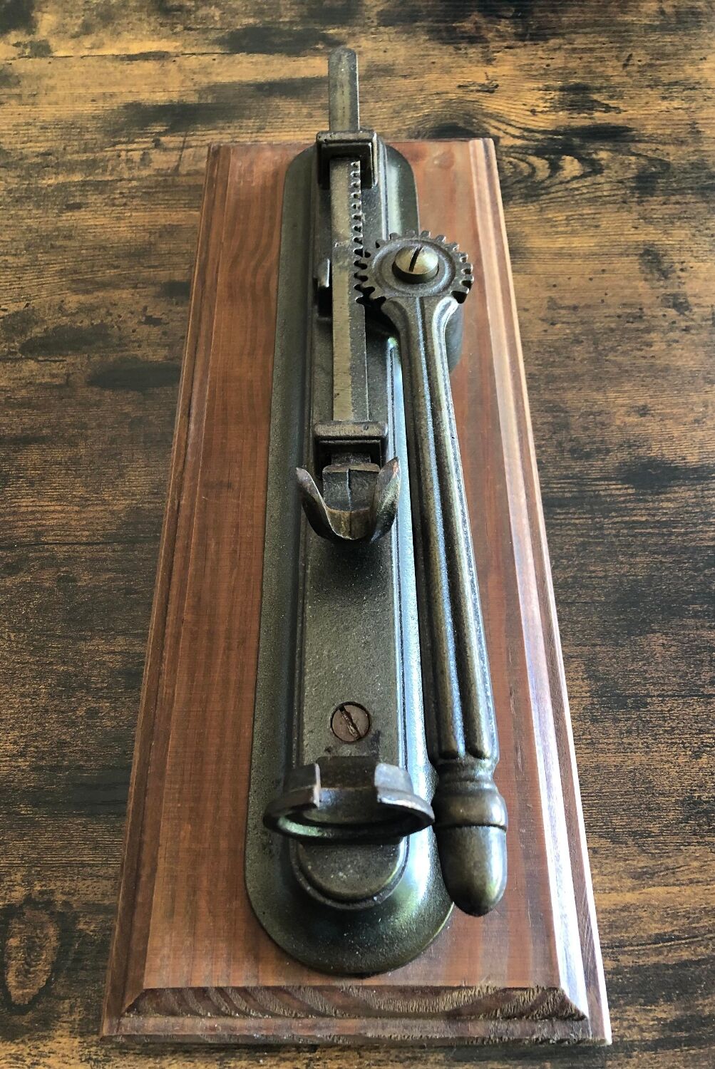 Wall drawer rack iron bar bistro