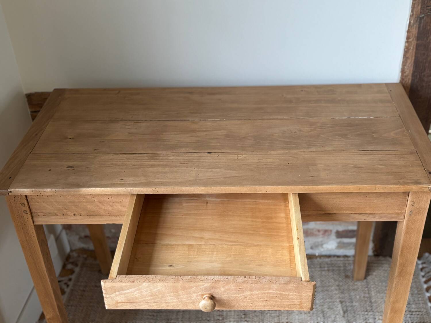 Table d'appoint ancienne
