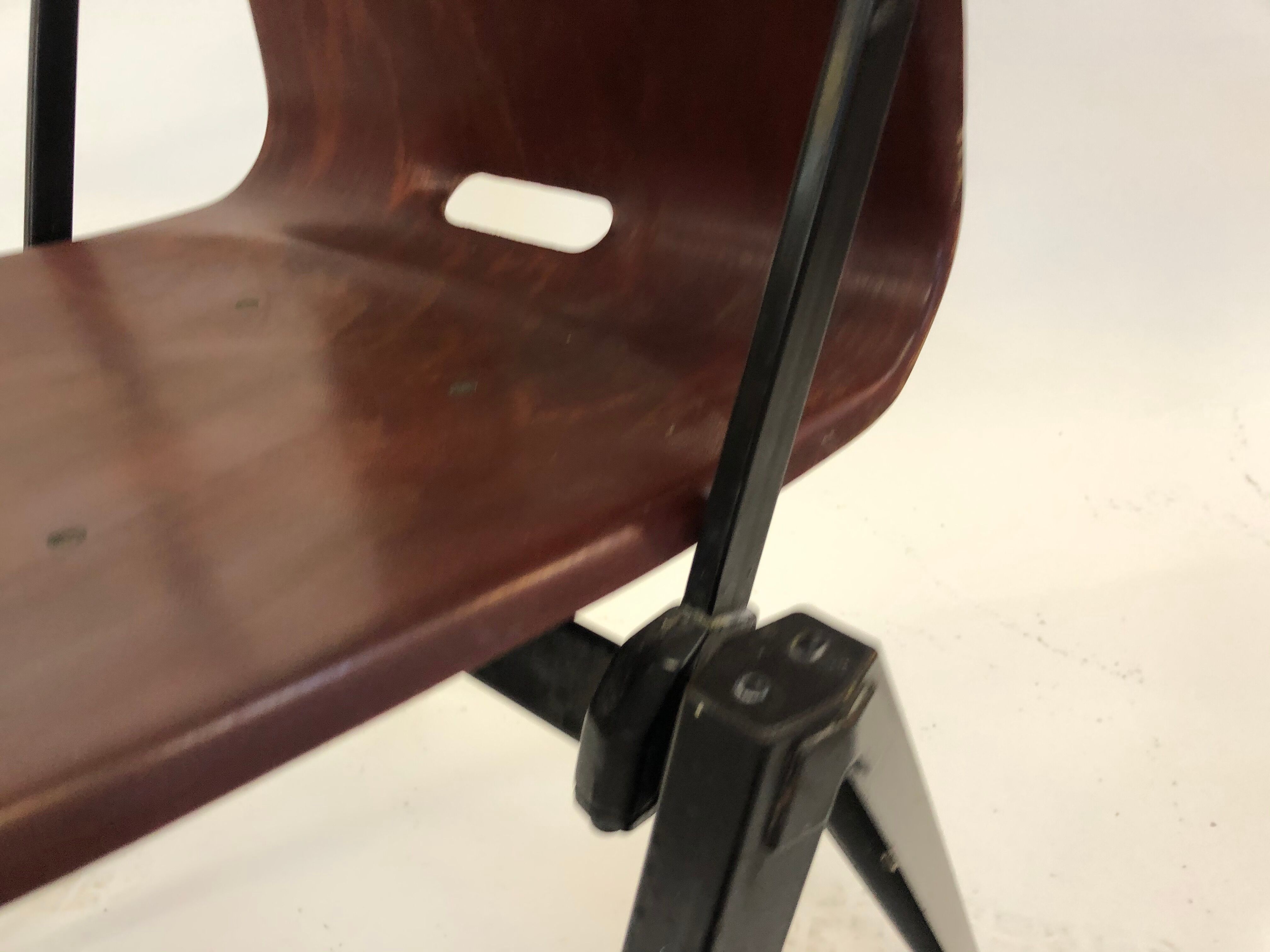 Chair Pagholz Galvanitas S22