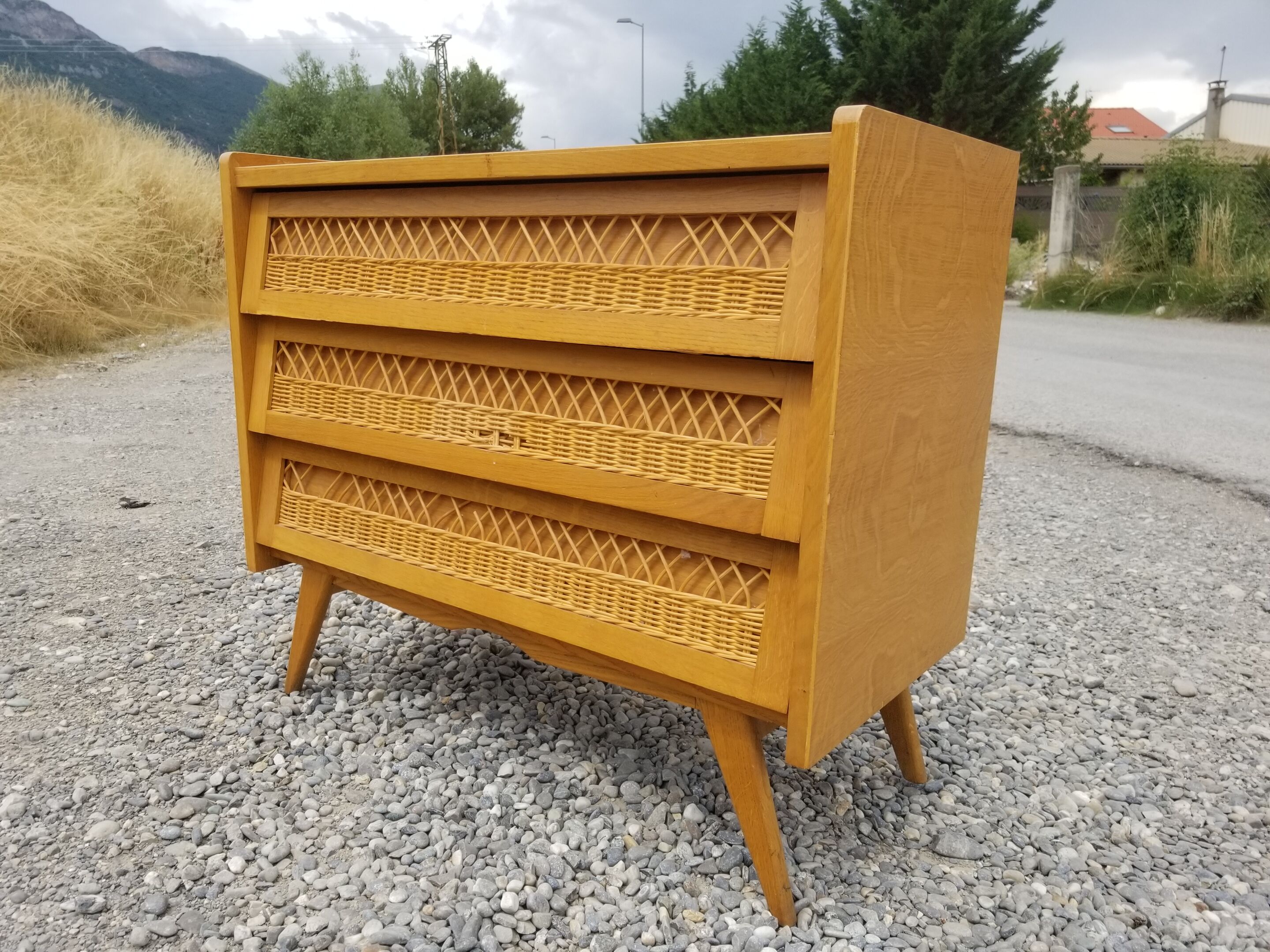 Vintage chest of drawers 3 drawers in oak and rattan - 60s
