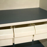 White vintage formica kitchen furniture