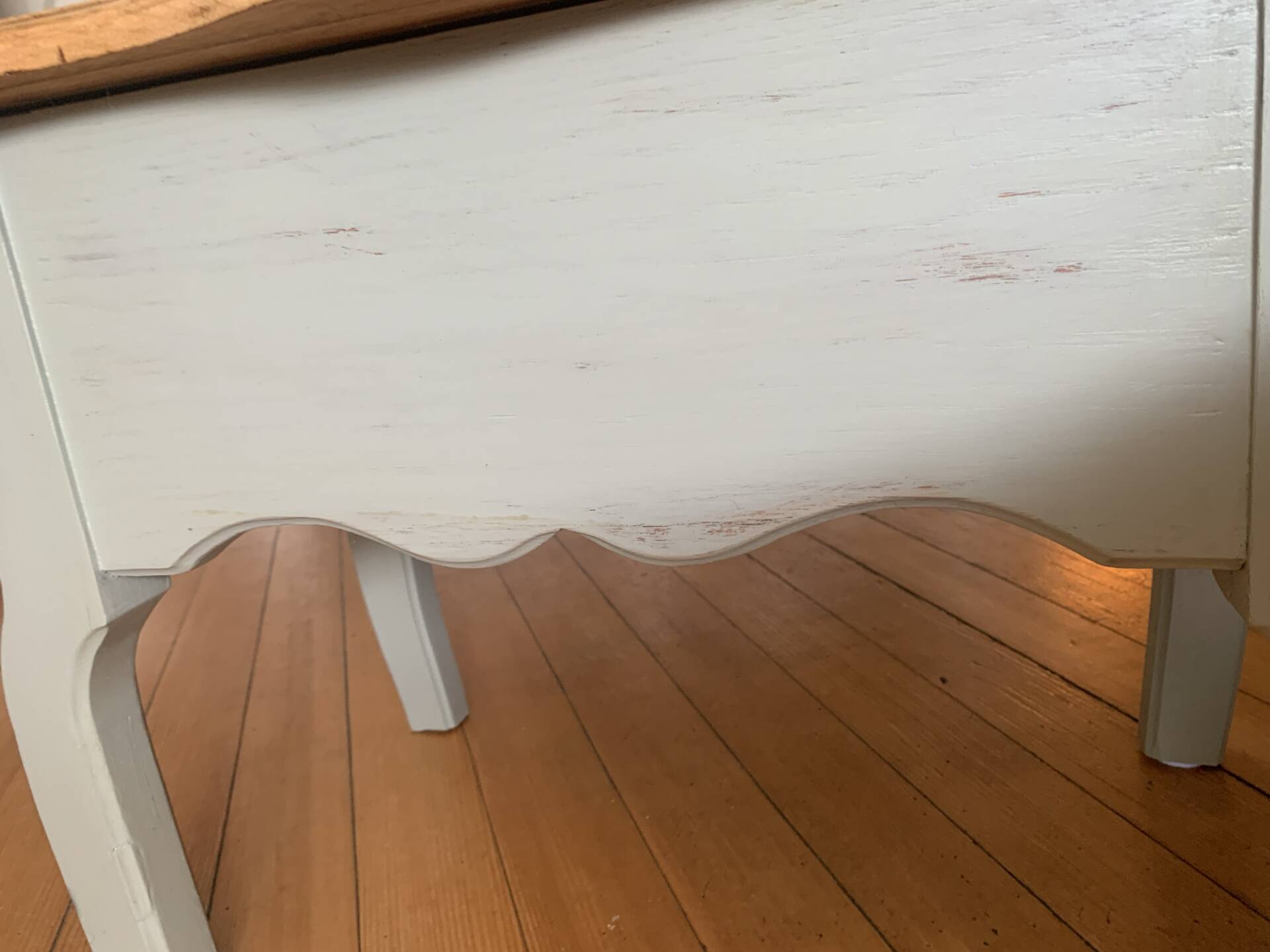 Table basse vintage en chêne, forme libre