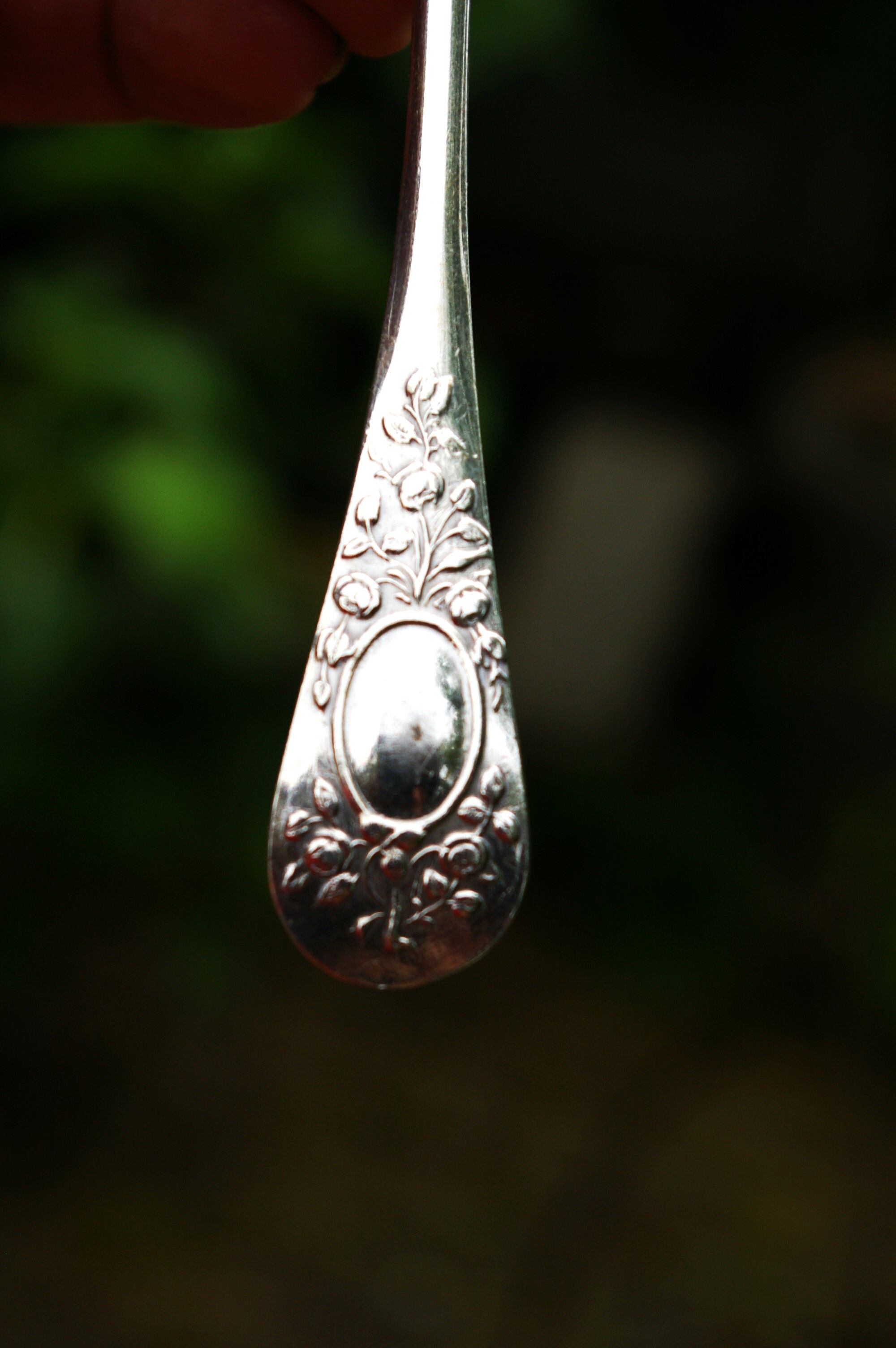 6 small spoons silver metal pink medallion