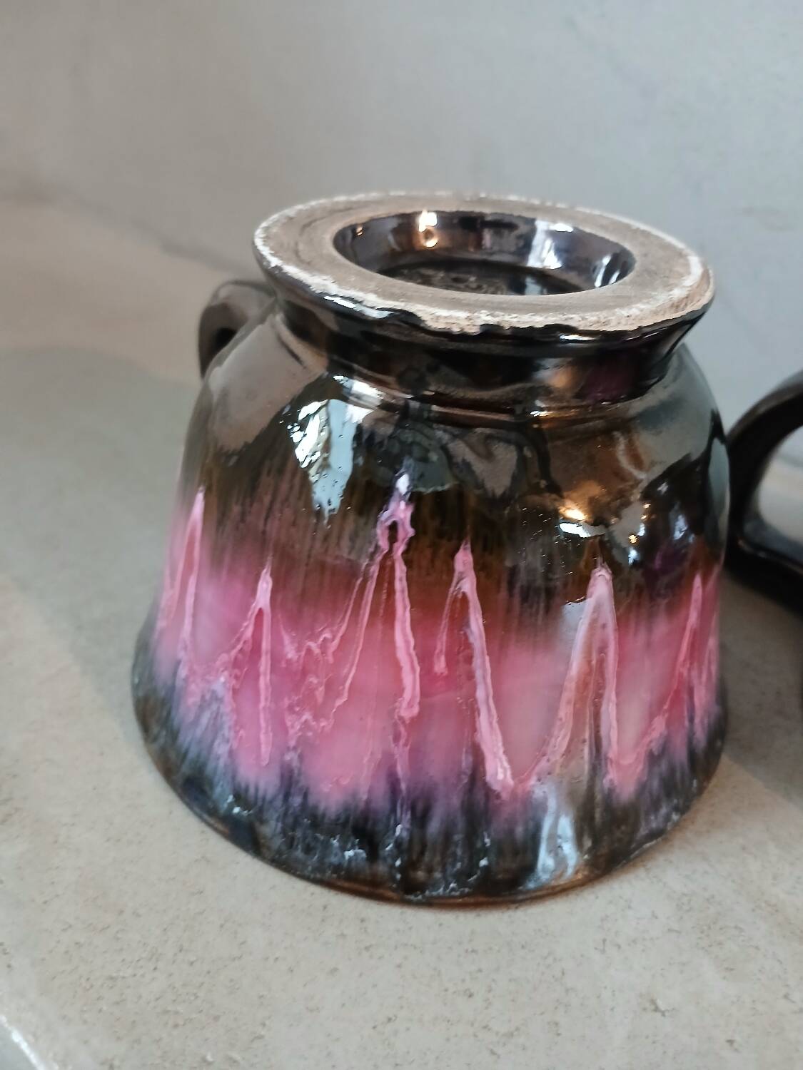 2 vintage cups and saucers