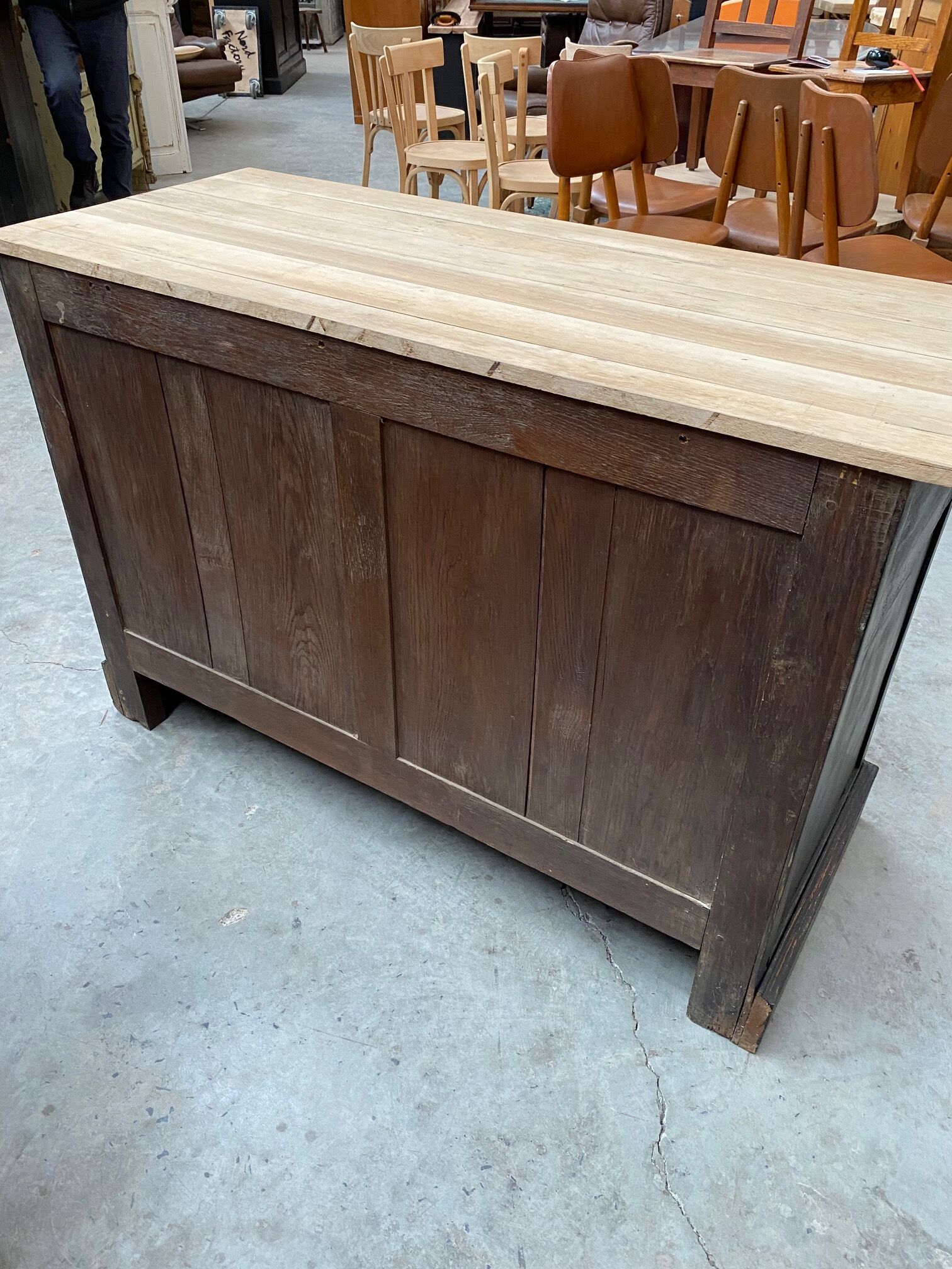 Chest of drawers early twentieth century