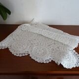 Old crochet tea tablecloth 88 x 88