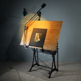 Unique drawing table, nestler