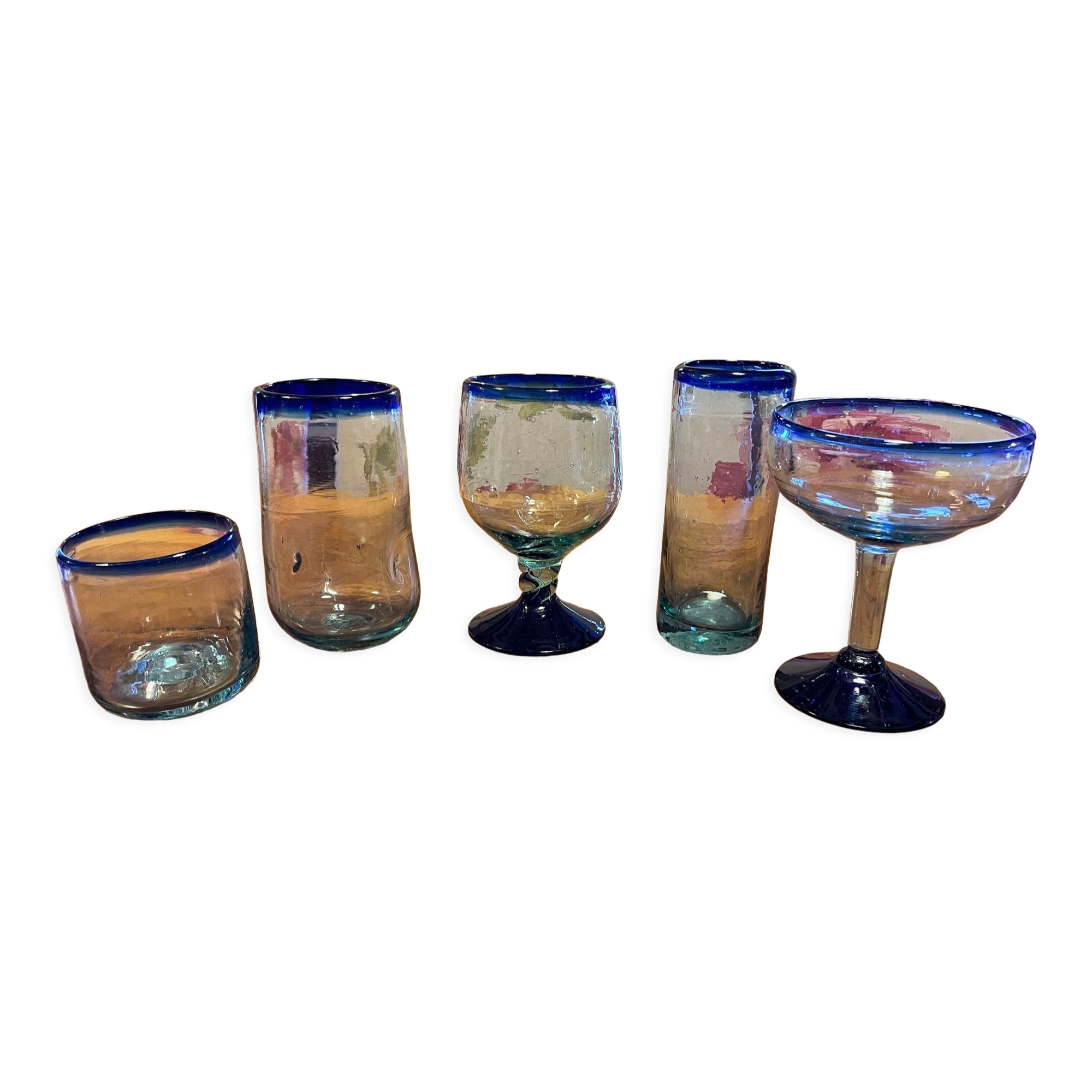 Ensemble de verres soufflés à la bouche