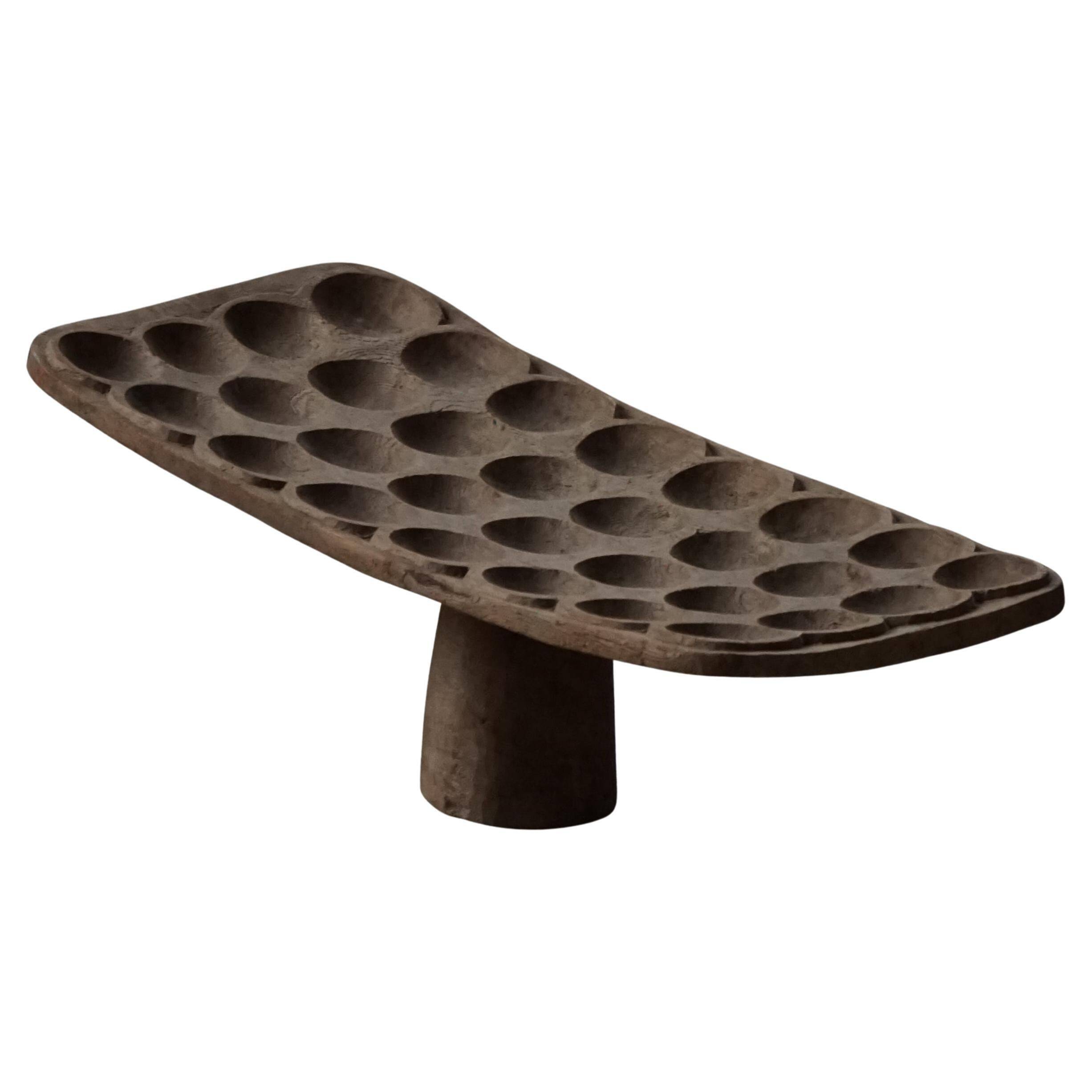 Plateau de jeu traditionnel africain / Objet sculptural, début du XXe siècle