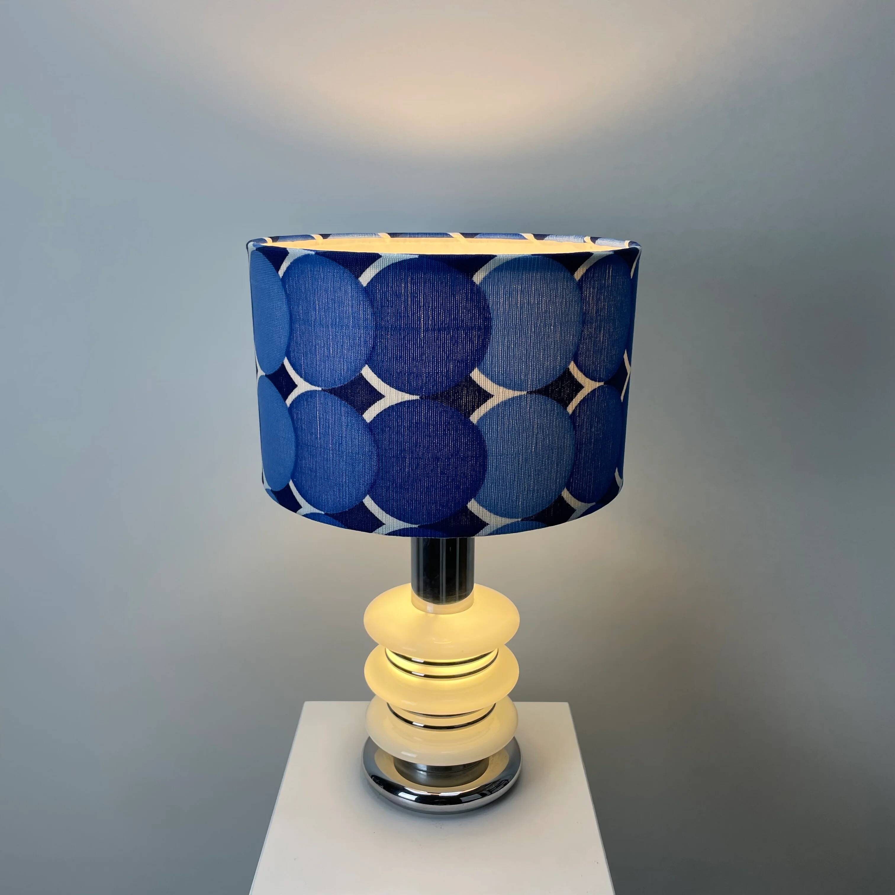 Lampe de table chrome et verre de sapce age par Hustadt Leuchten 1970