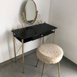 Coiffeuse laiton , verre et plastique noirs avec son tabouret moumoute