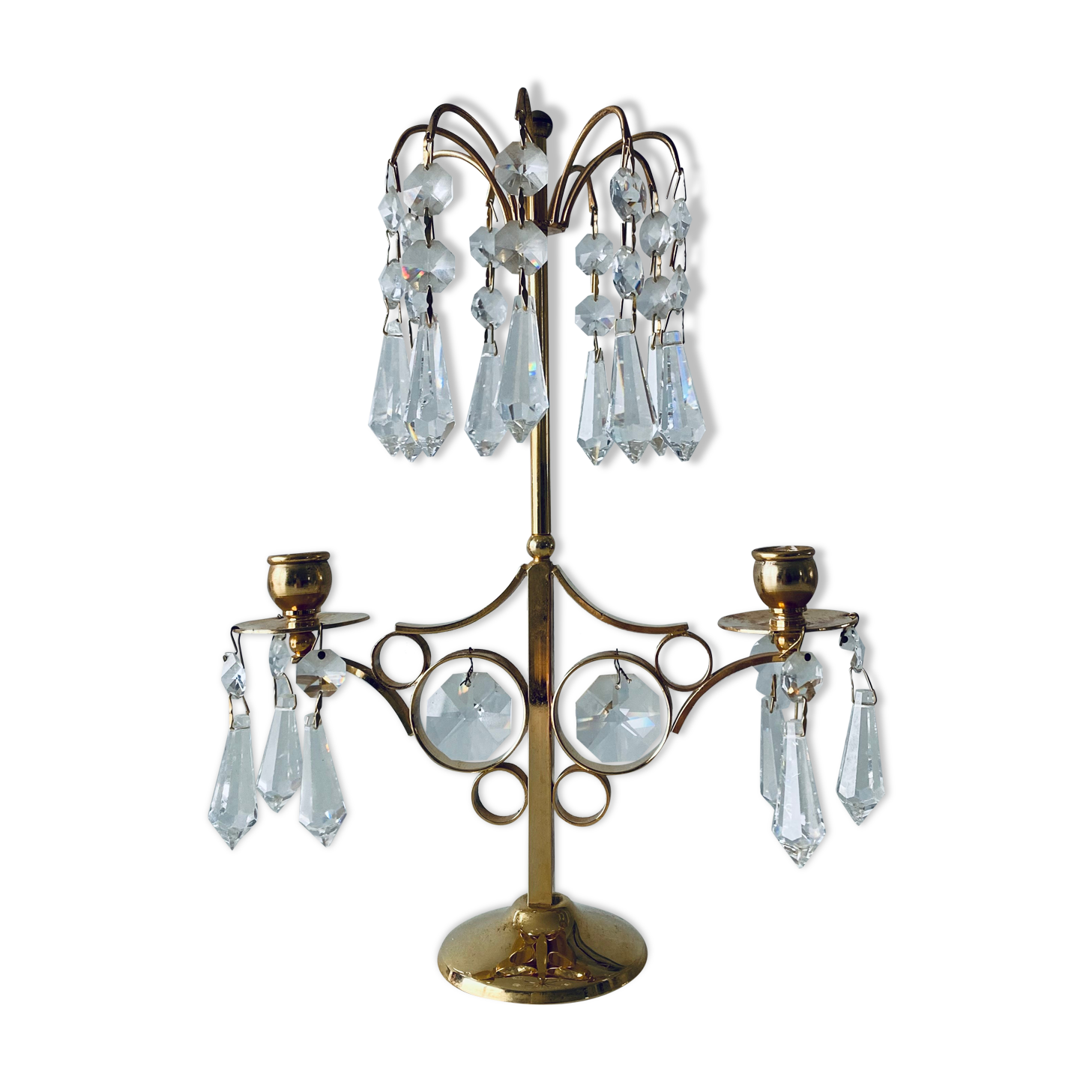 Candle holder with tassels