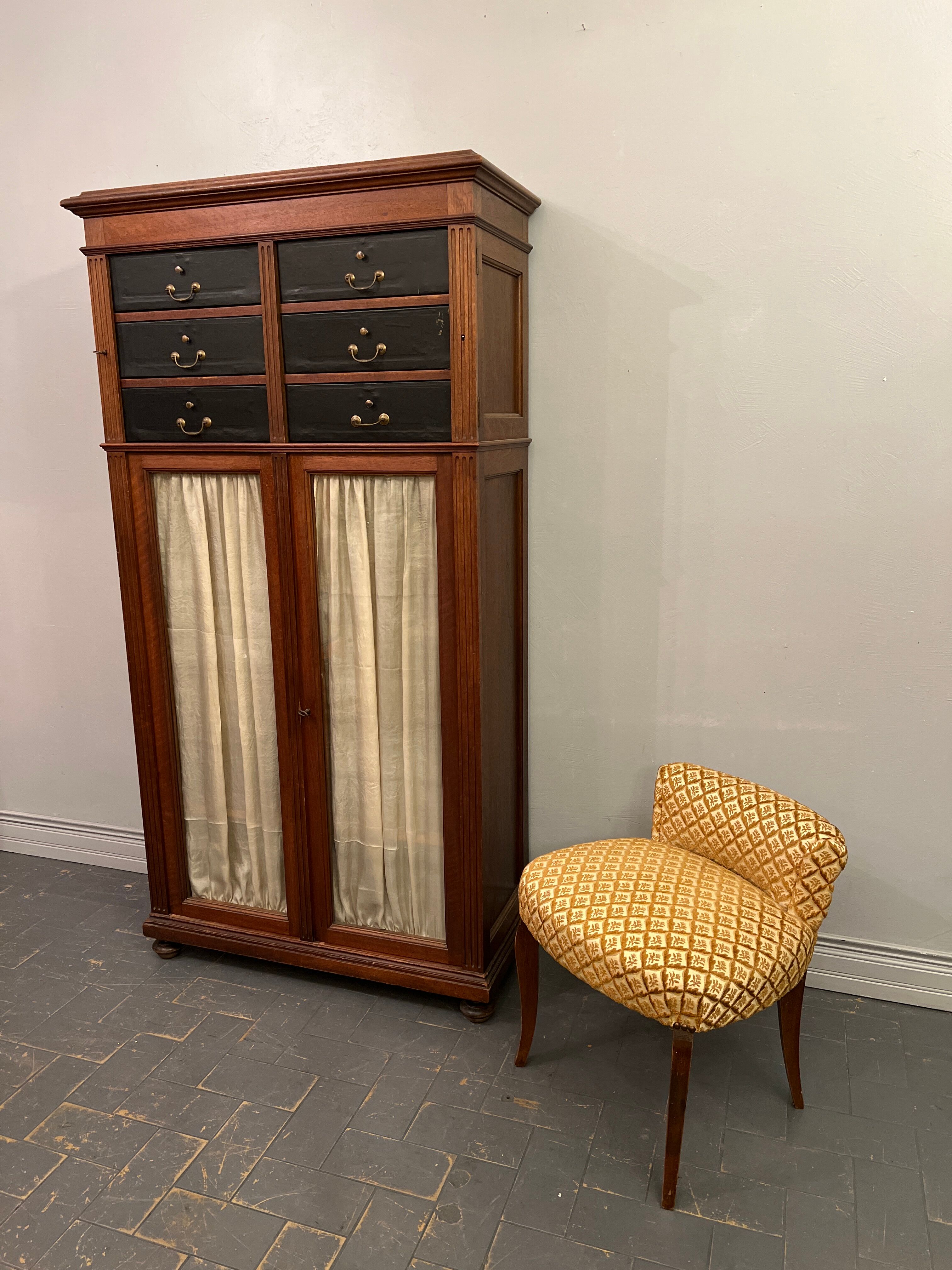 Notary furniture early XX th