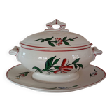 Covered sauce boat on Sarreguemines frame