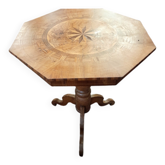 Marquetry pedestal table