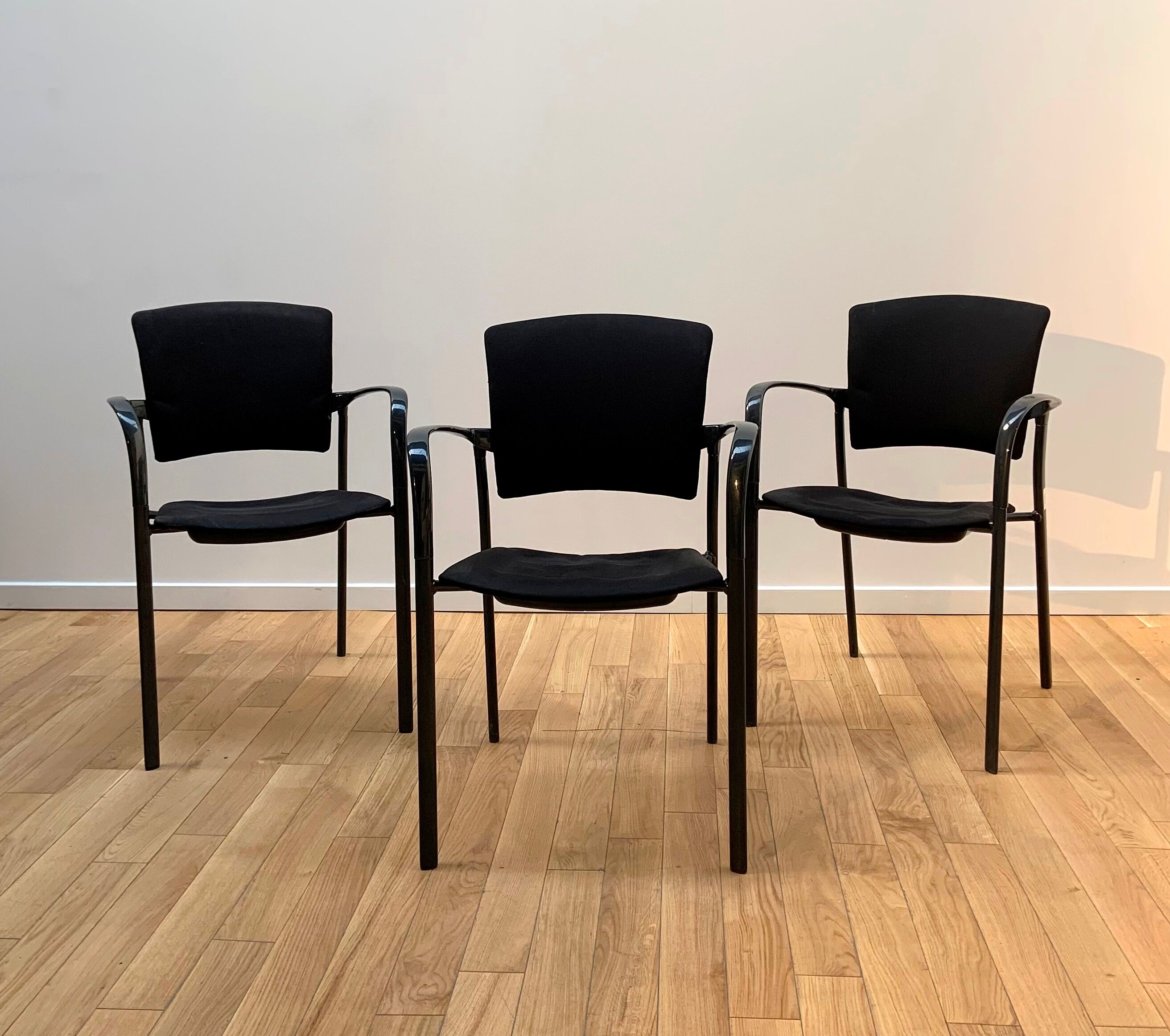 Suite of 3 chairs Eina Enéa