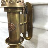 Brass train applicator