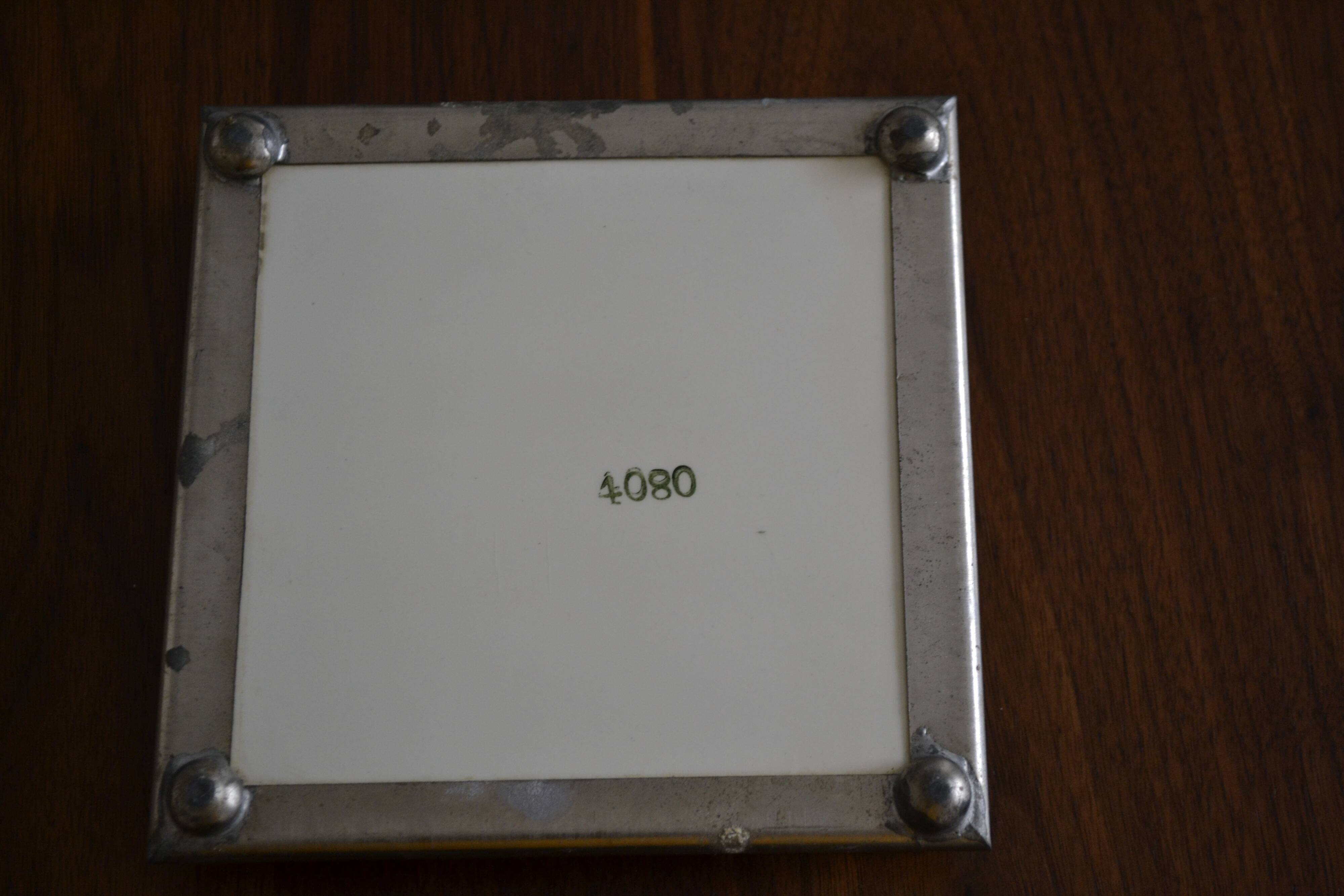 Numbered art deco table mat