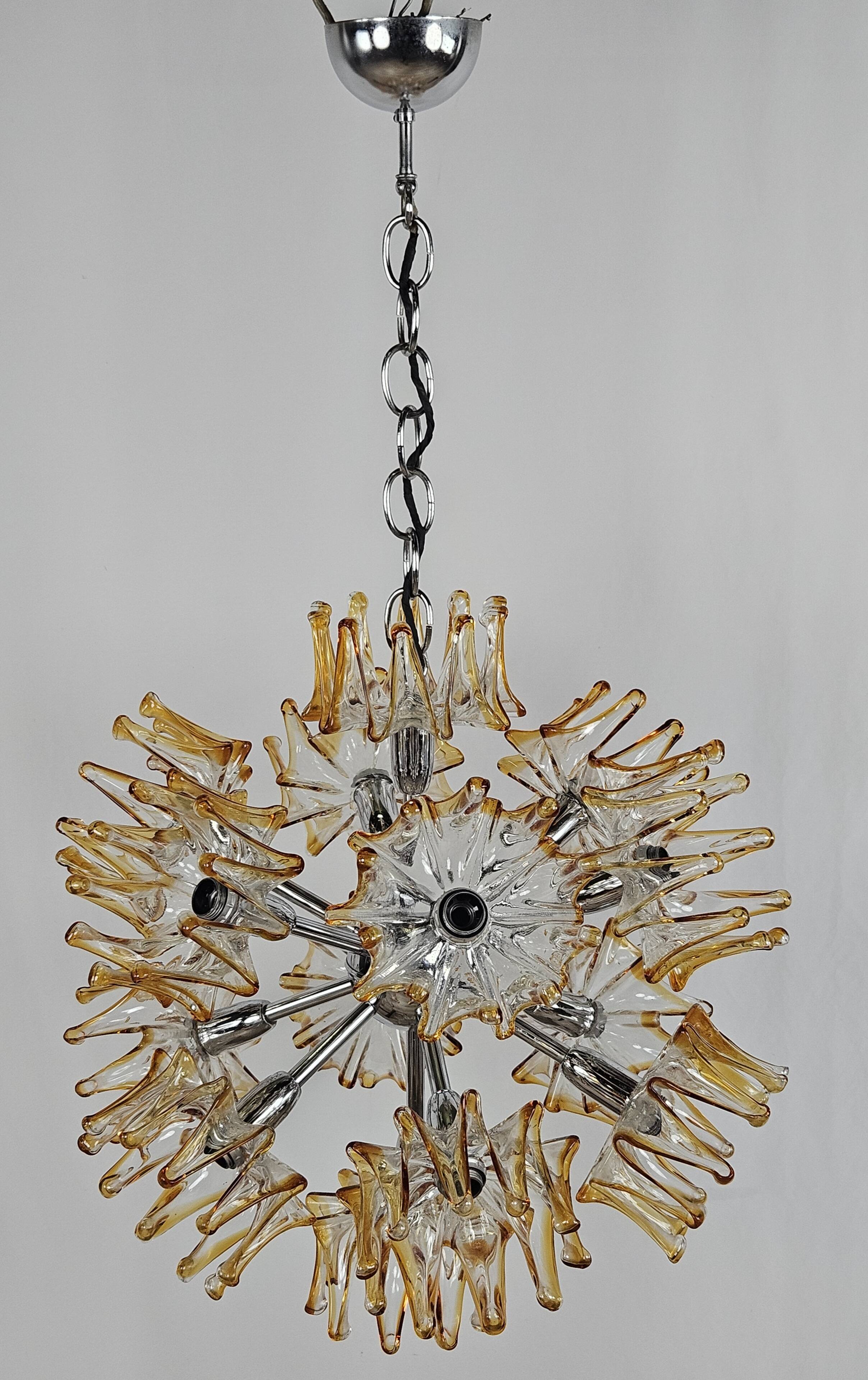 Sputnik chandelier with 14 ceiling lights