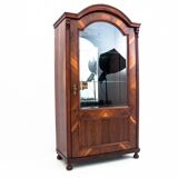 Historic library from around 1920