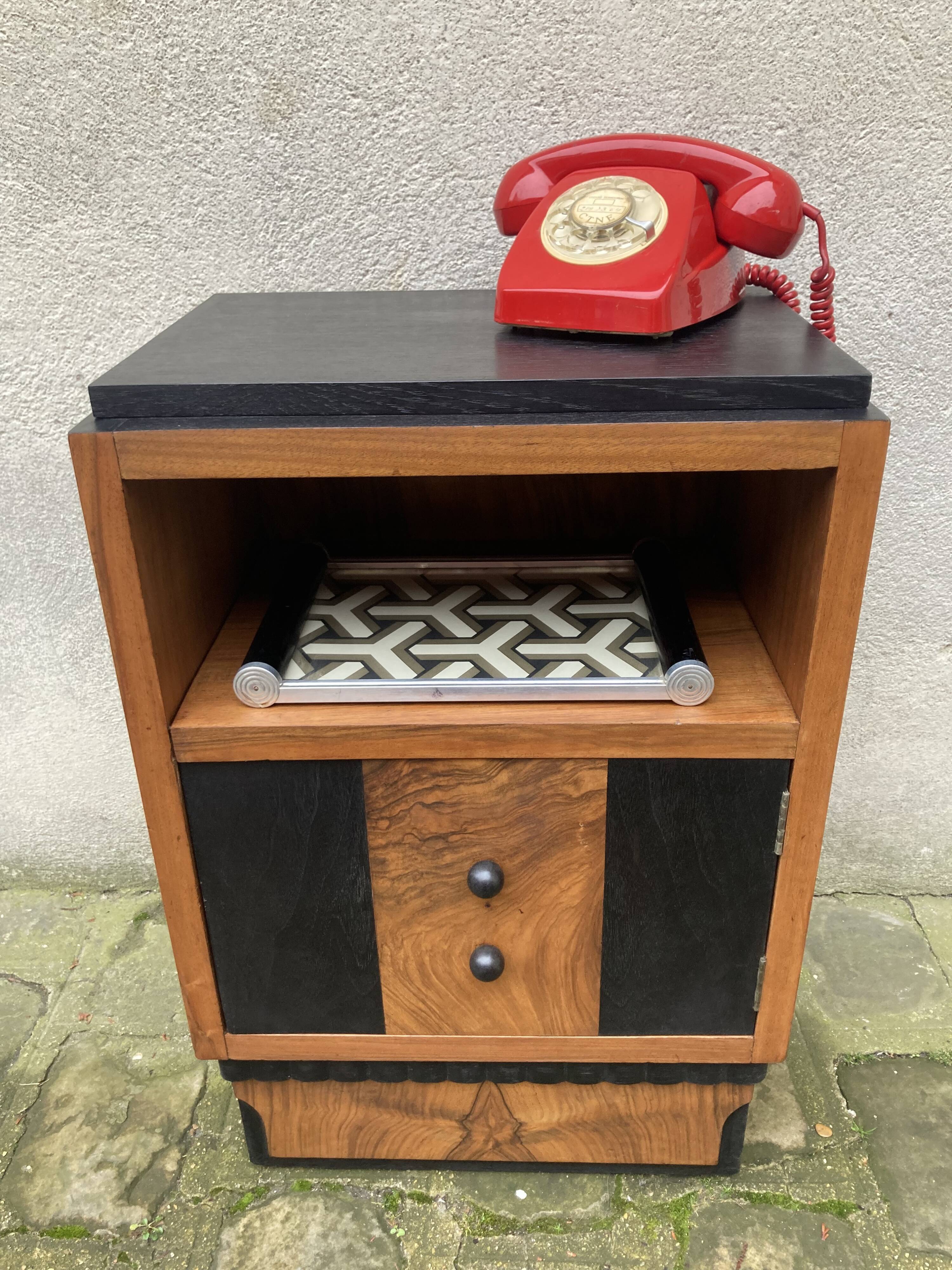 Art deco bedside