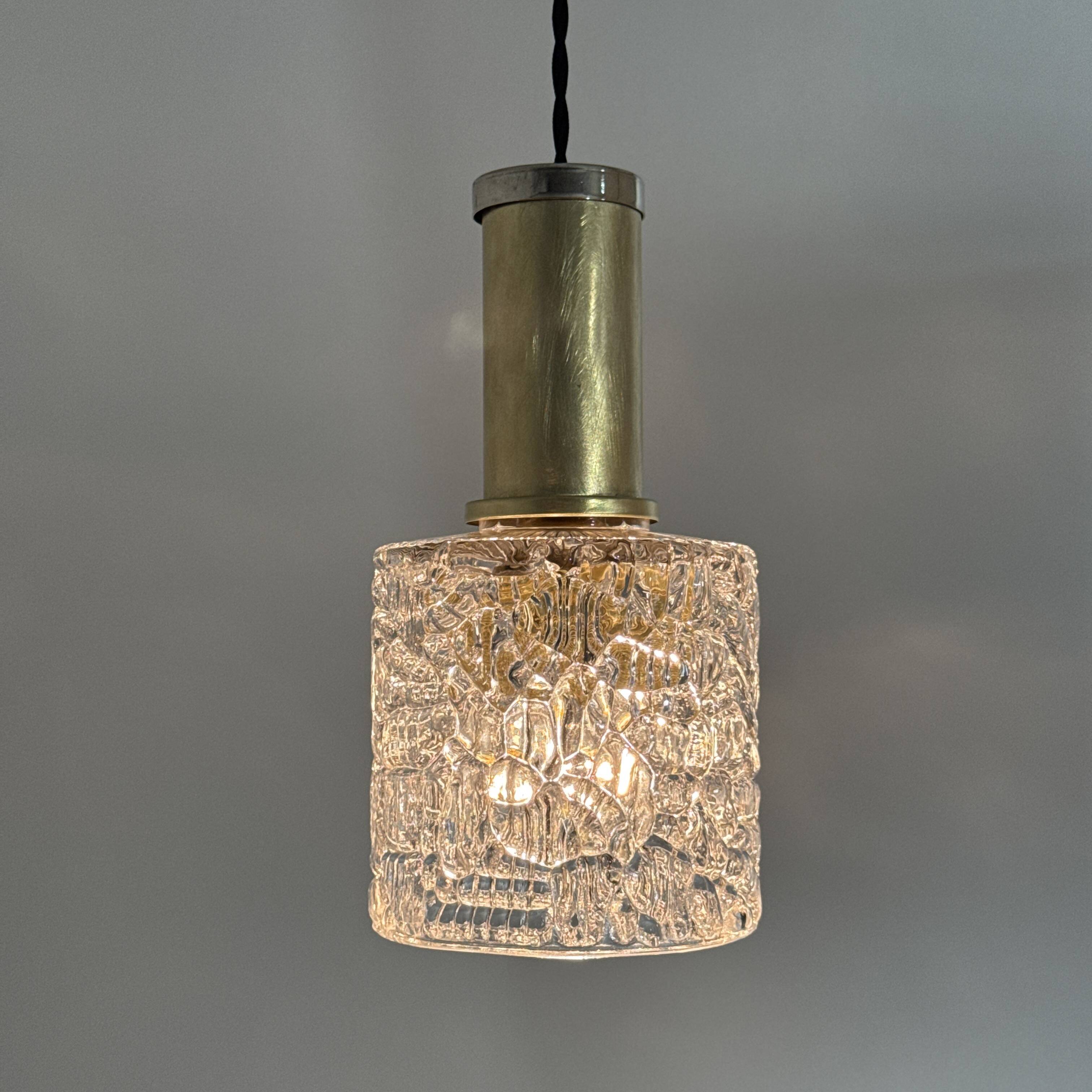 Pair of vintage textured glass suspensions