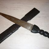 Couteau Touareg avec étui en bois recouvert de cuir 56 cm