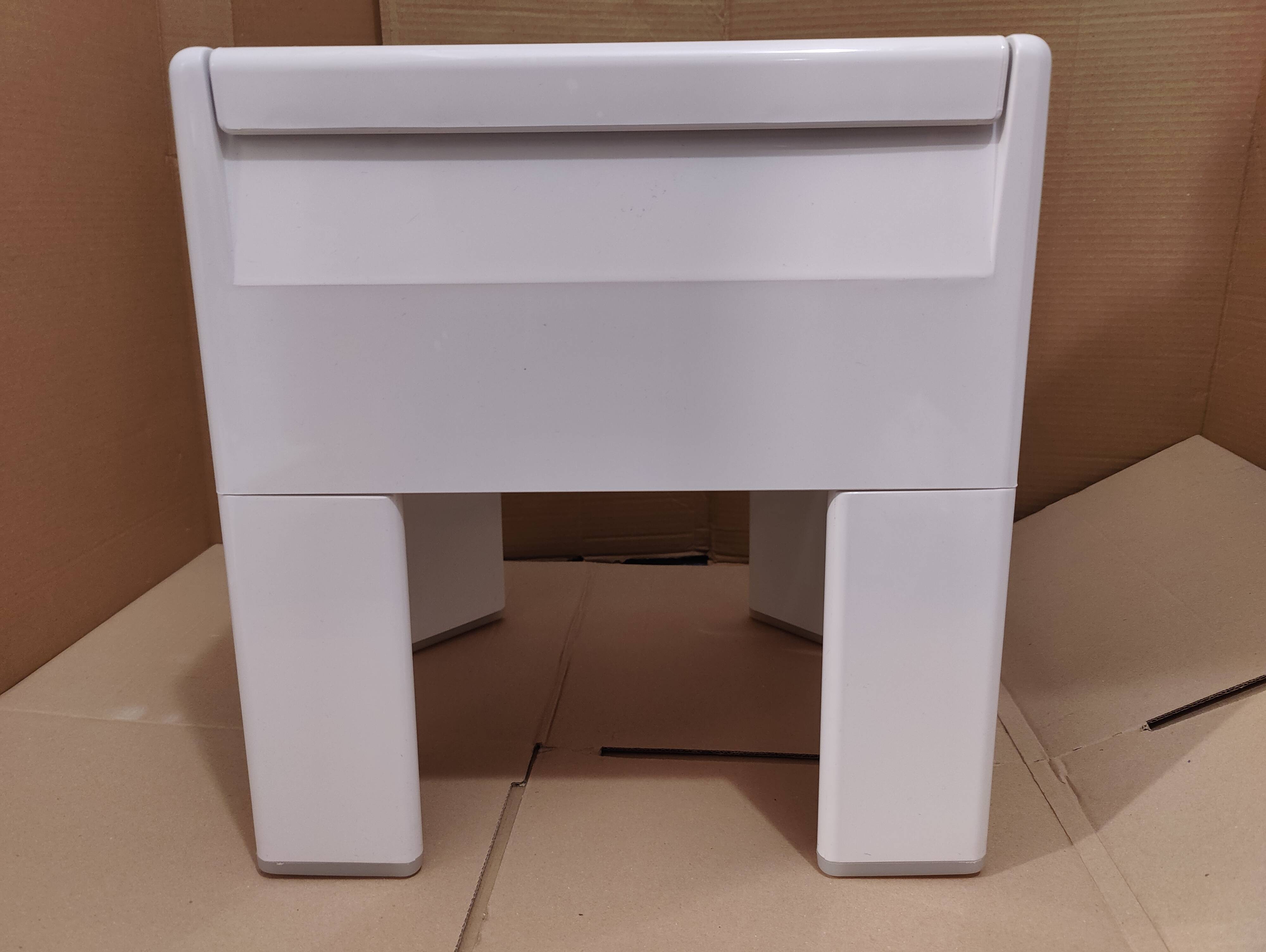 Tabouret coffre blanc Olaf Von Bohr pour Gedy