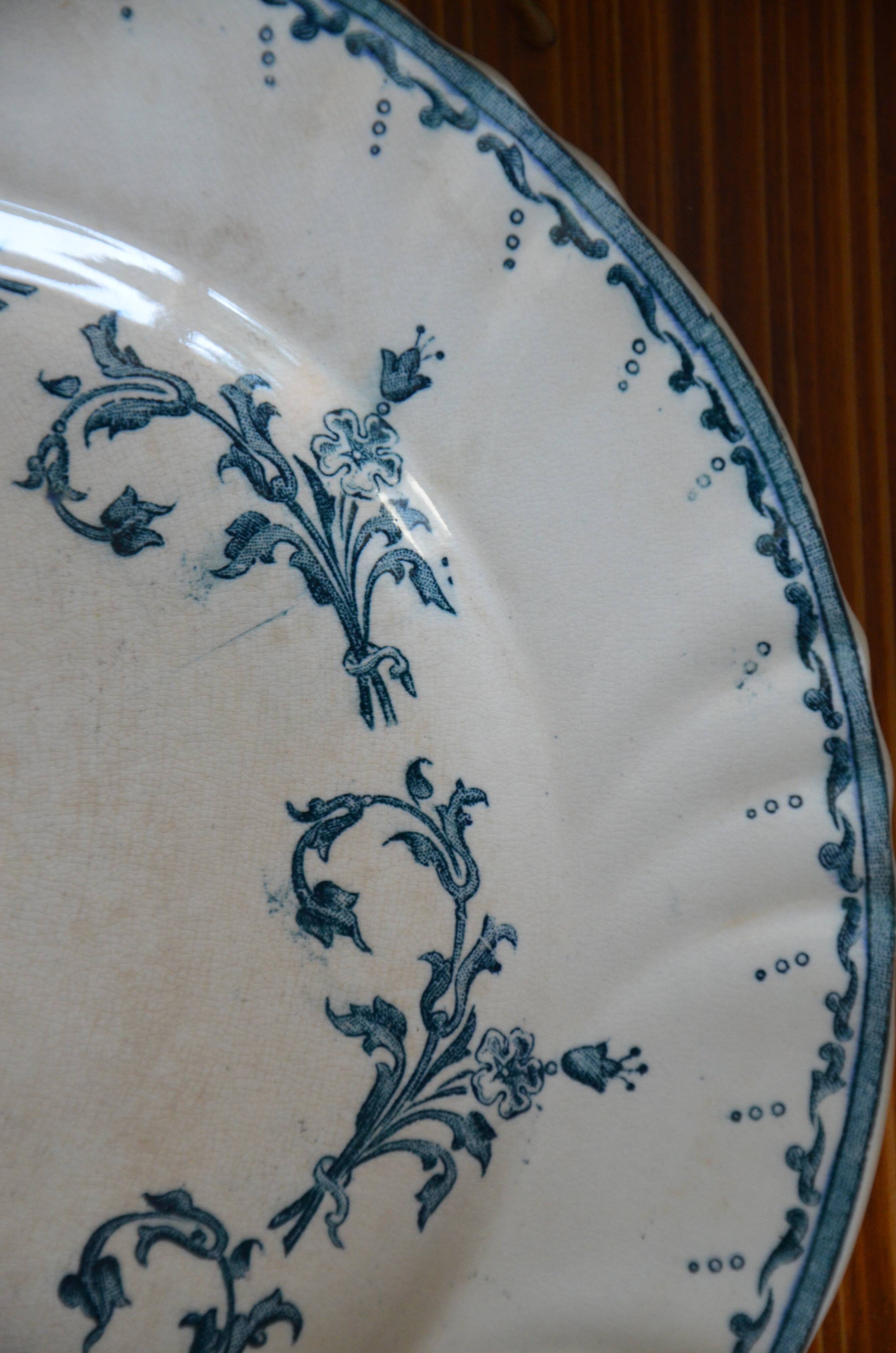 Lot de 4 assiettes Chantilly de la manufacture Longwy