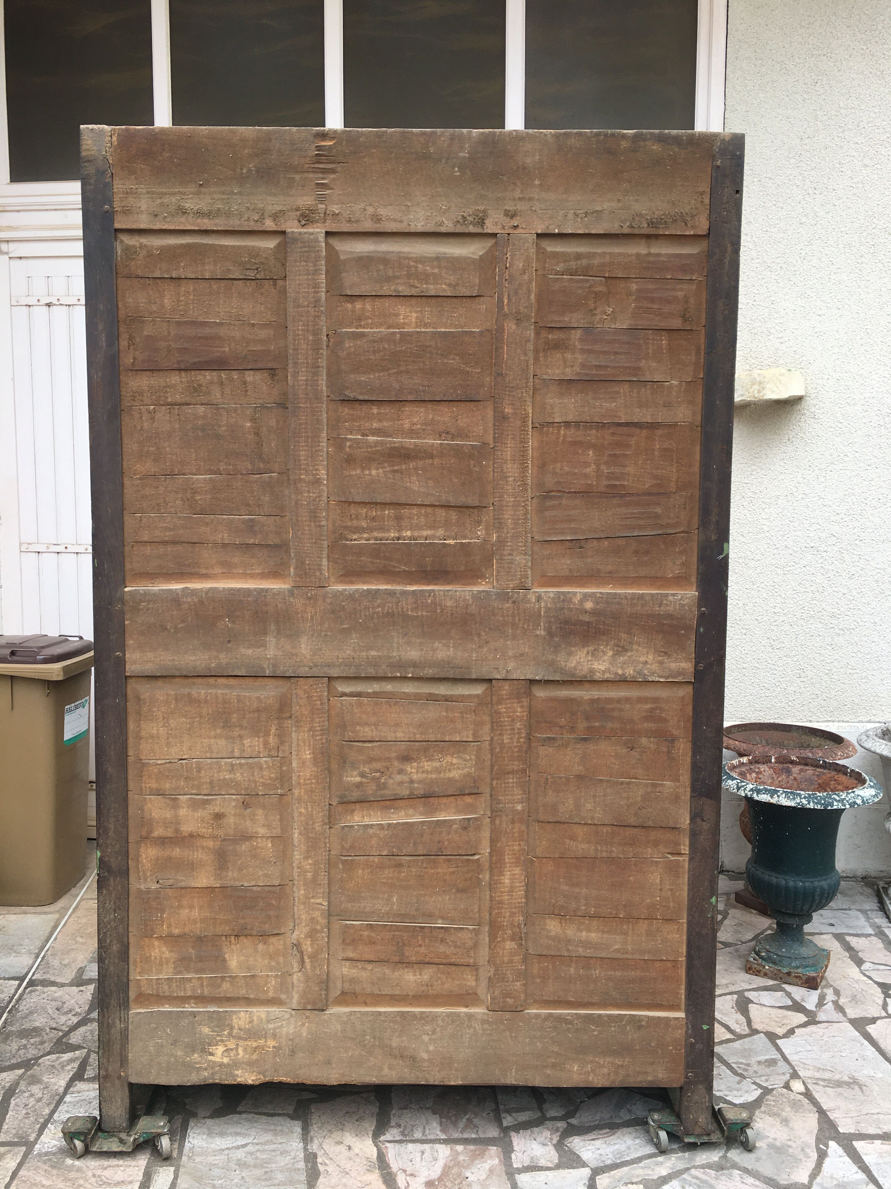 Wardrobe Louis XV Poitou from XIXth in walnut