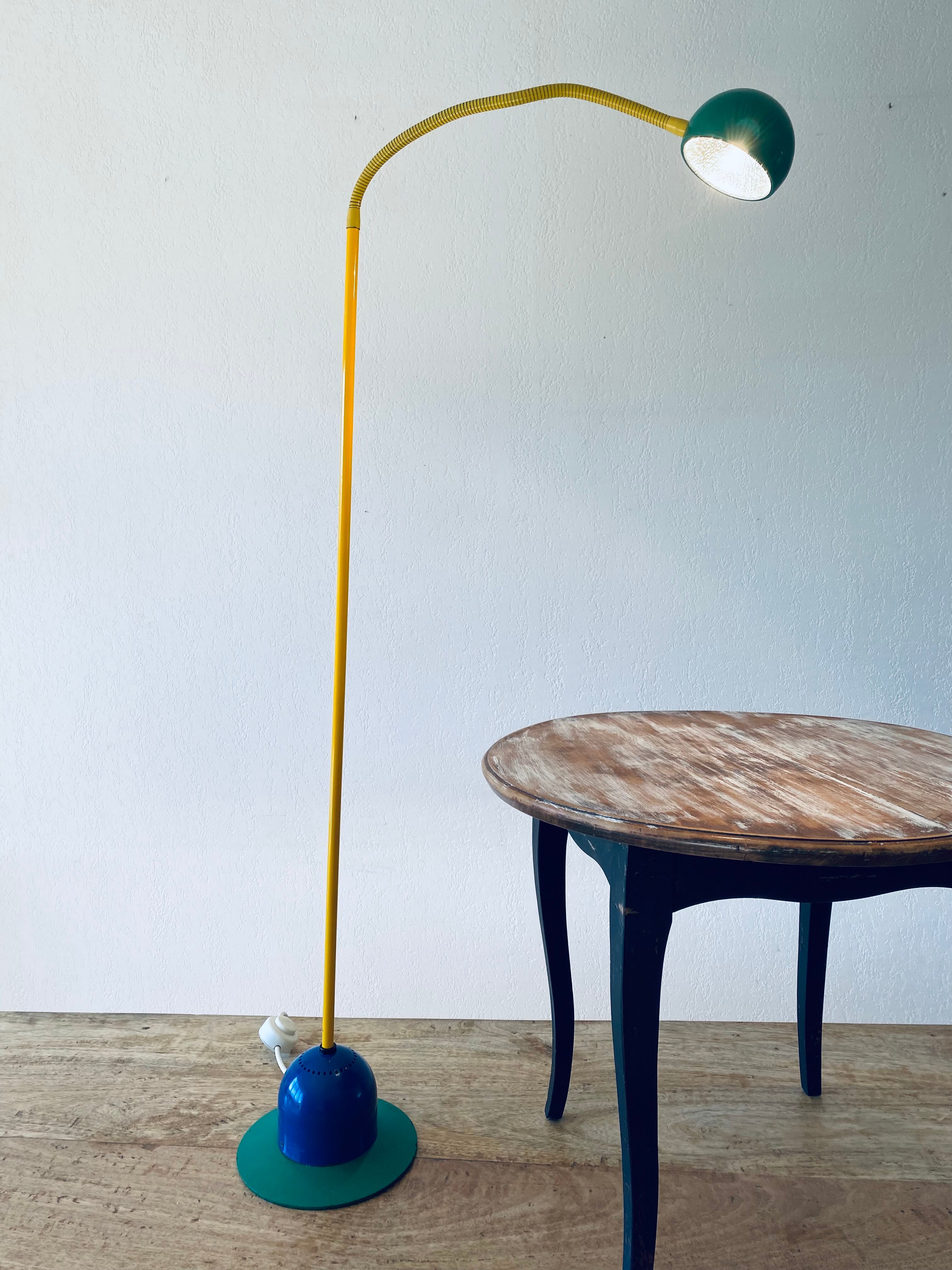 Italian design floor lamp 80s