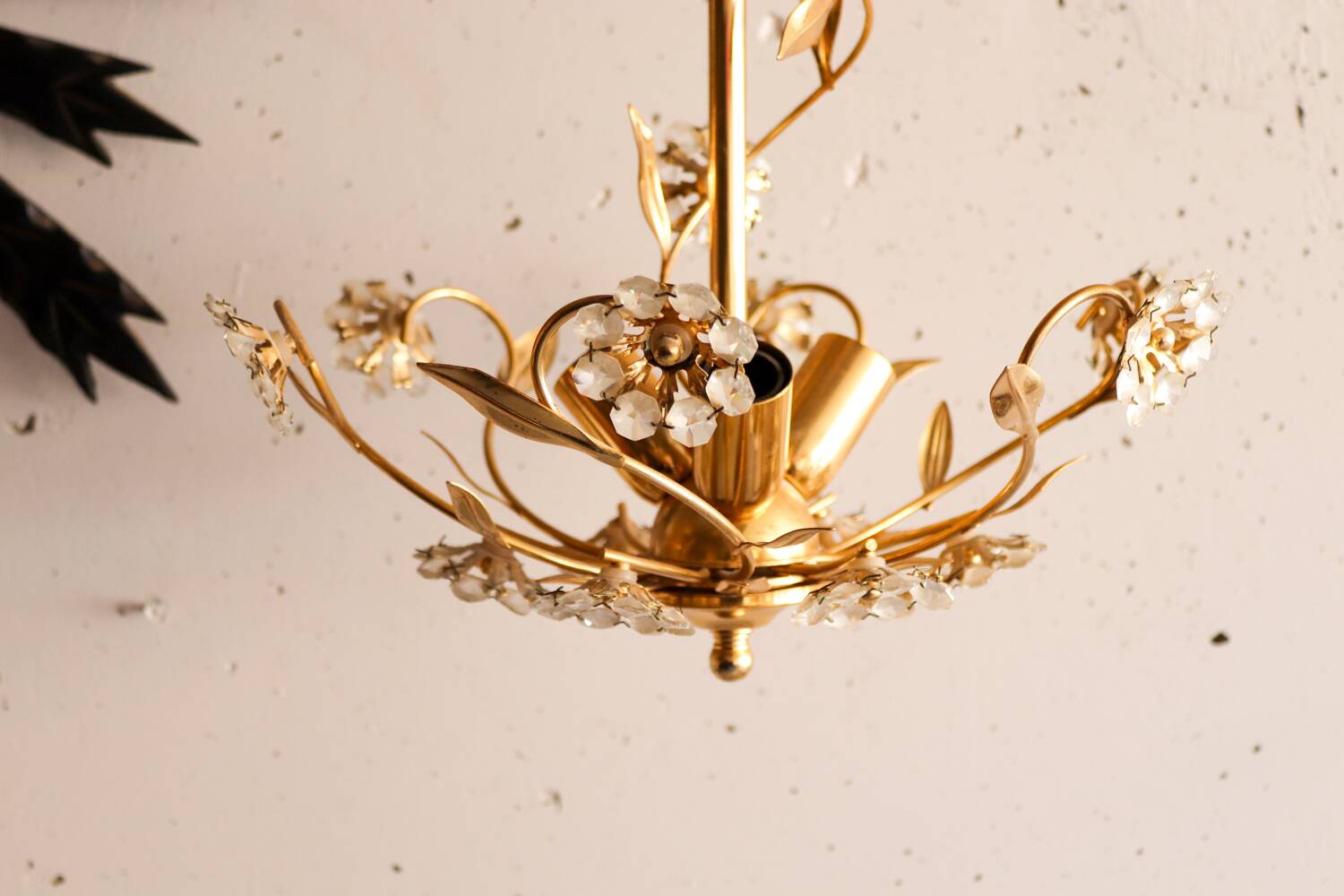 Lustre italien doré fleurs strass vintage Nucleo Eorme