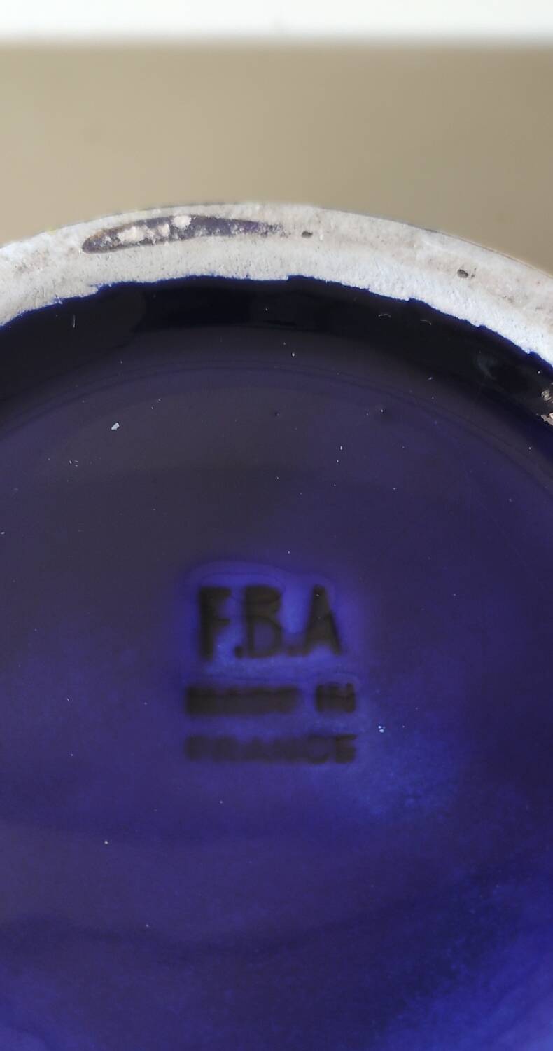 Crackle effect ball vase Signed FBA France In incorporated molecular enamels