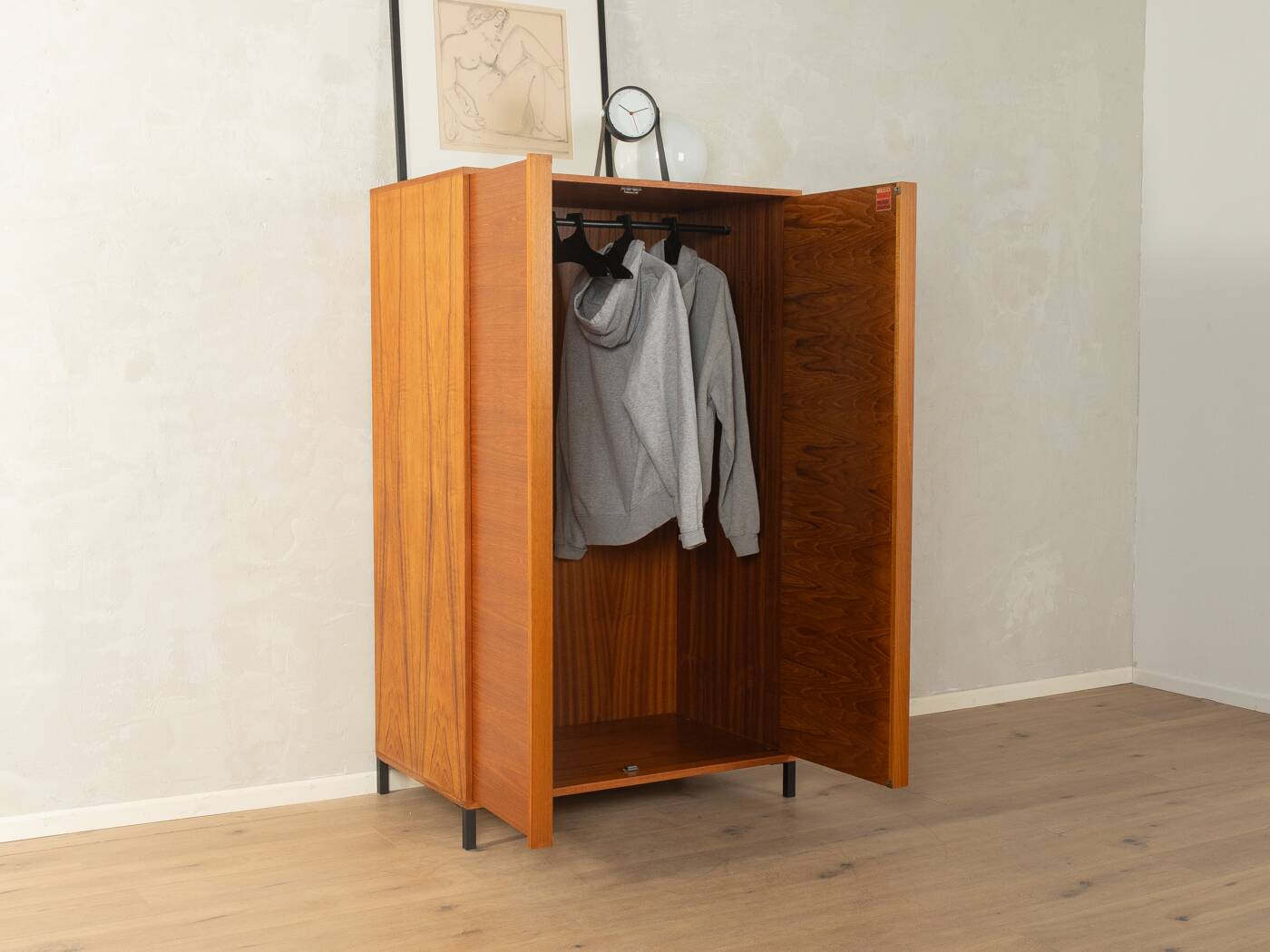 Garde-robe classique par Günter Renkel pour REGO des années 1960.