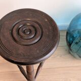 Tripod stool in turned wood, attributed to Charles Dudouyt, 20th century.