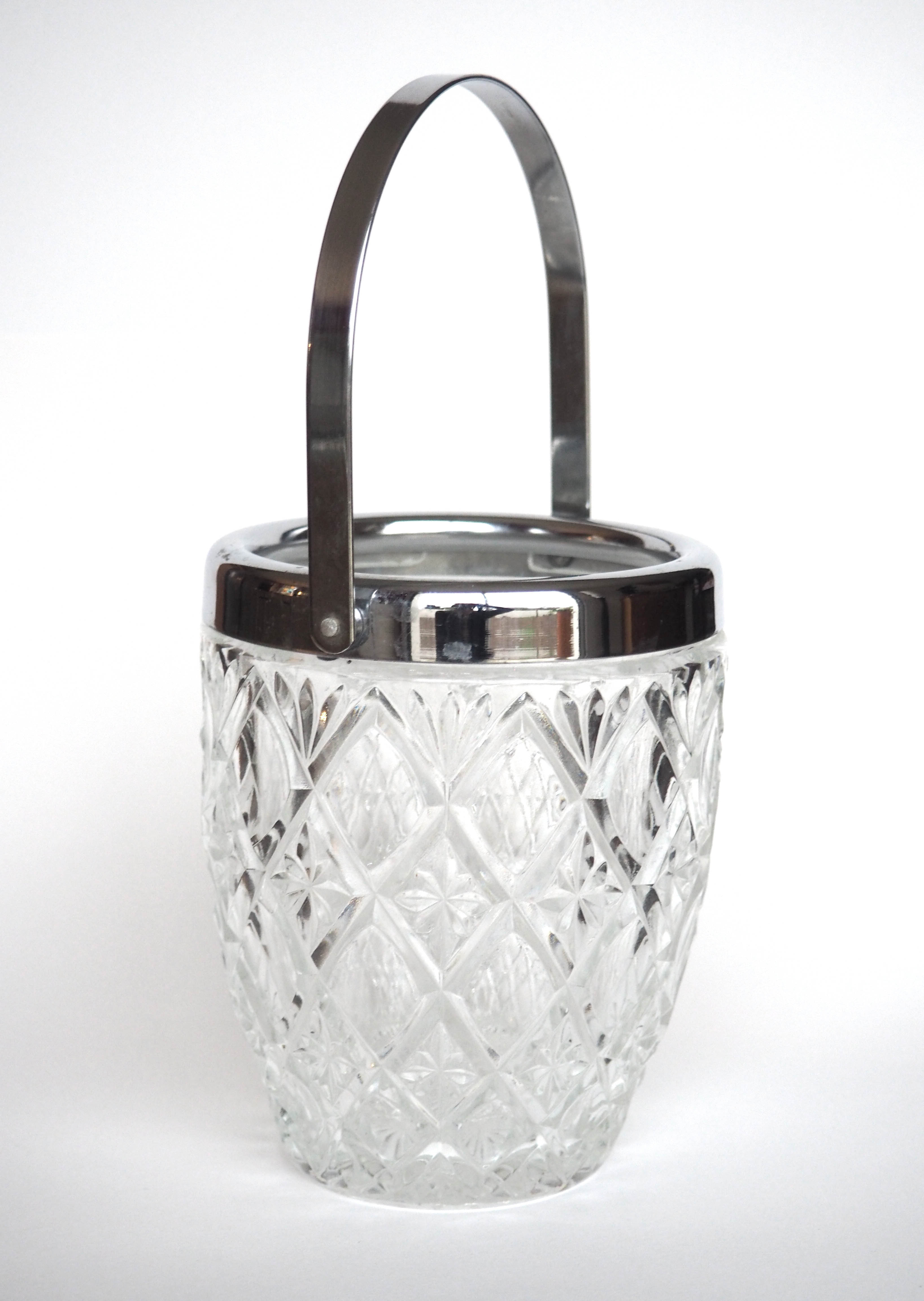 Glass ice bucket