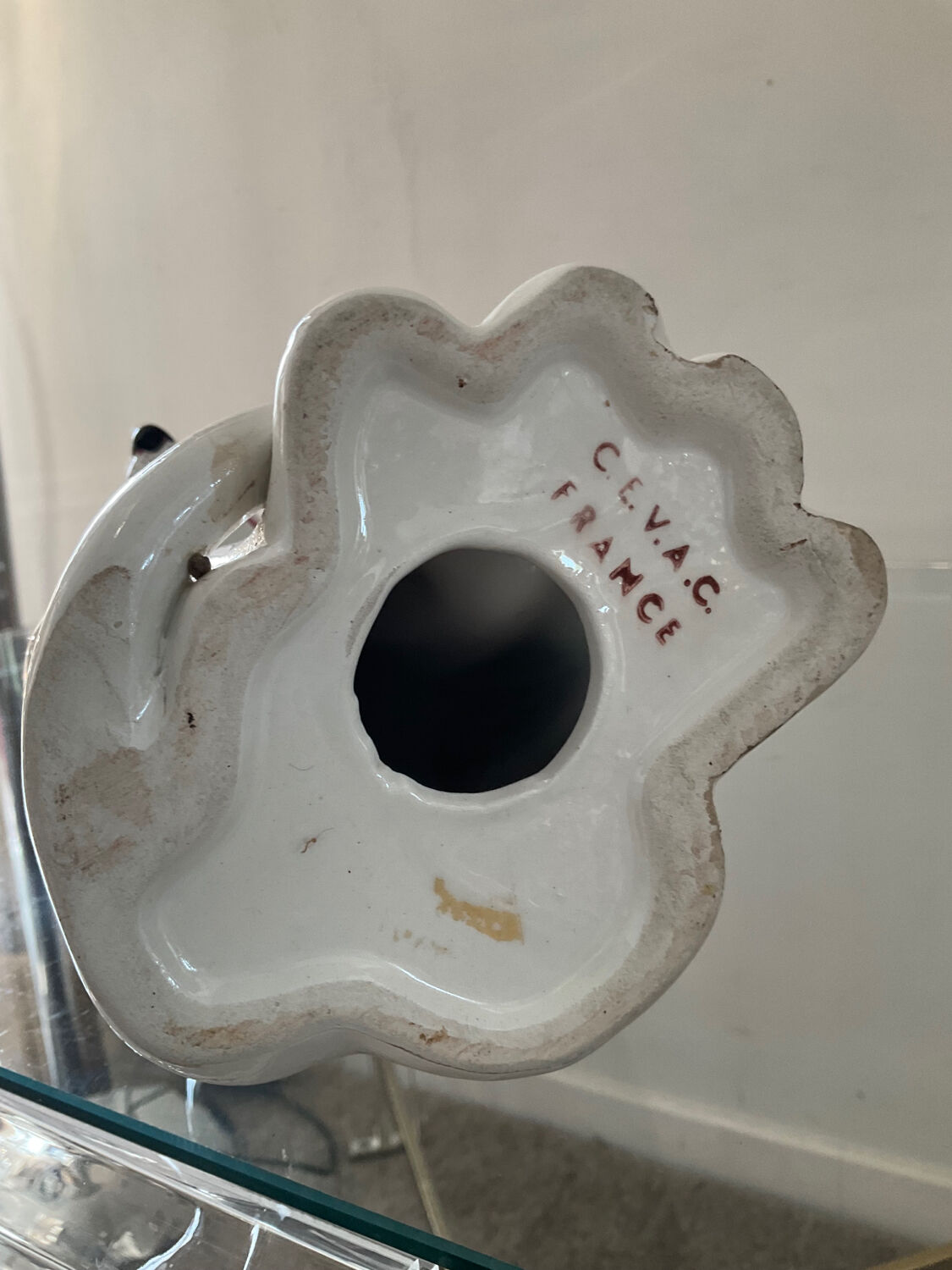 Porcelain dog Cevac France 70s