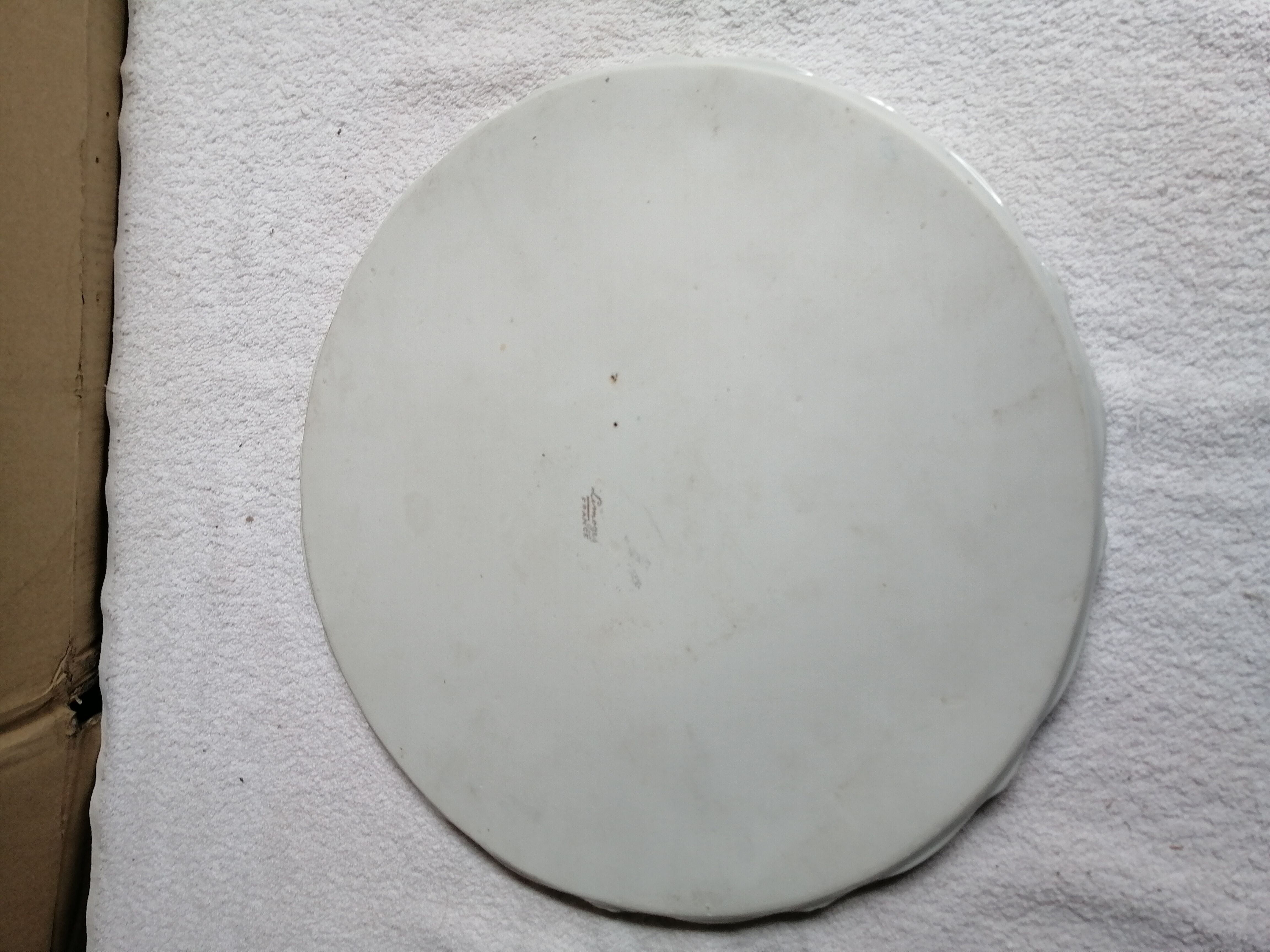 Serving dish in limoges porcelain