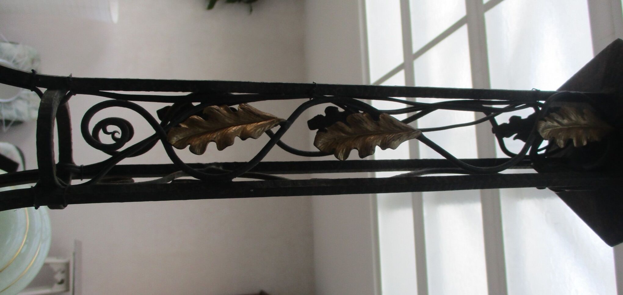 Wrought iron luster 3 branches day offpasped